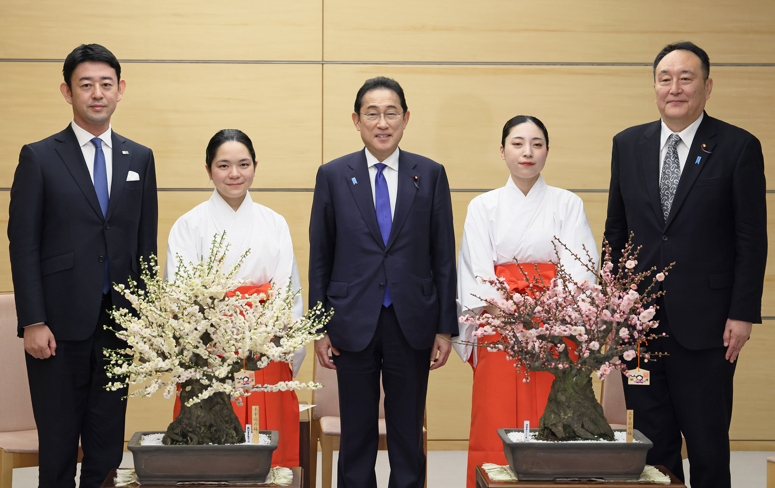 会见太宰府天满宫的“梅花使节”