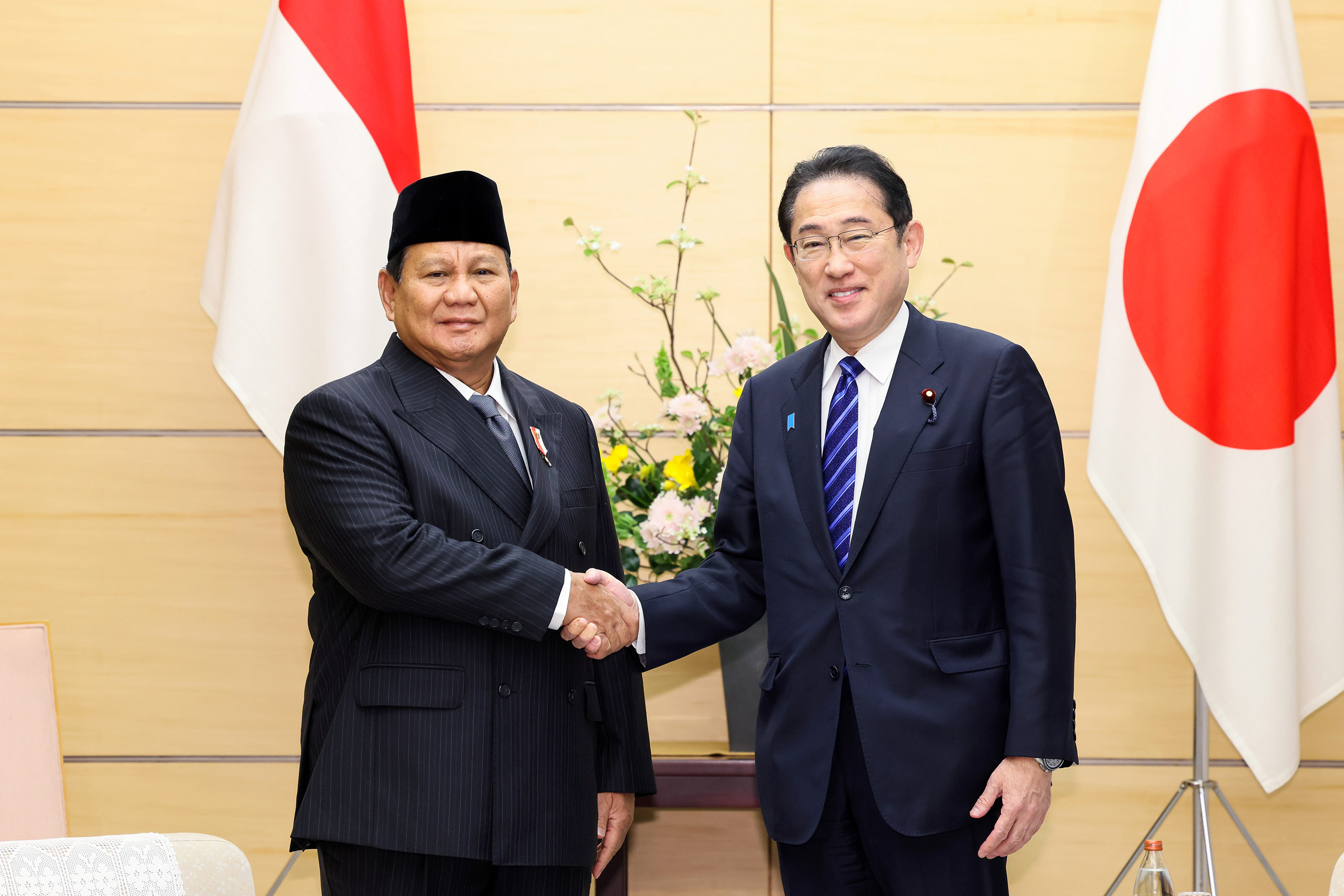 接见印度尼西亚共和国新一任总统普拉博沃