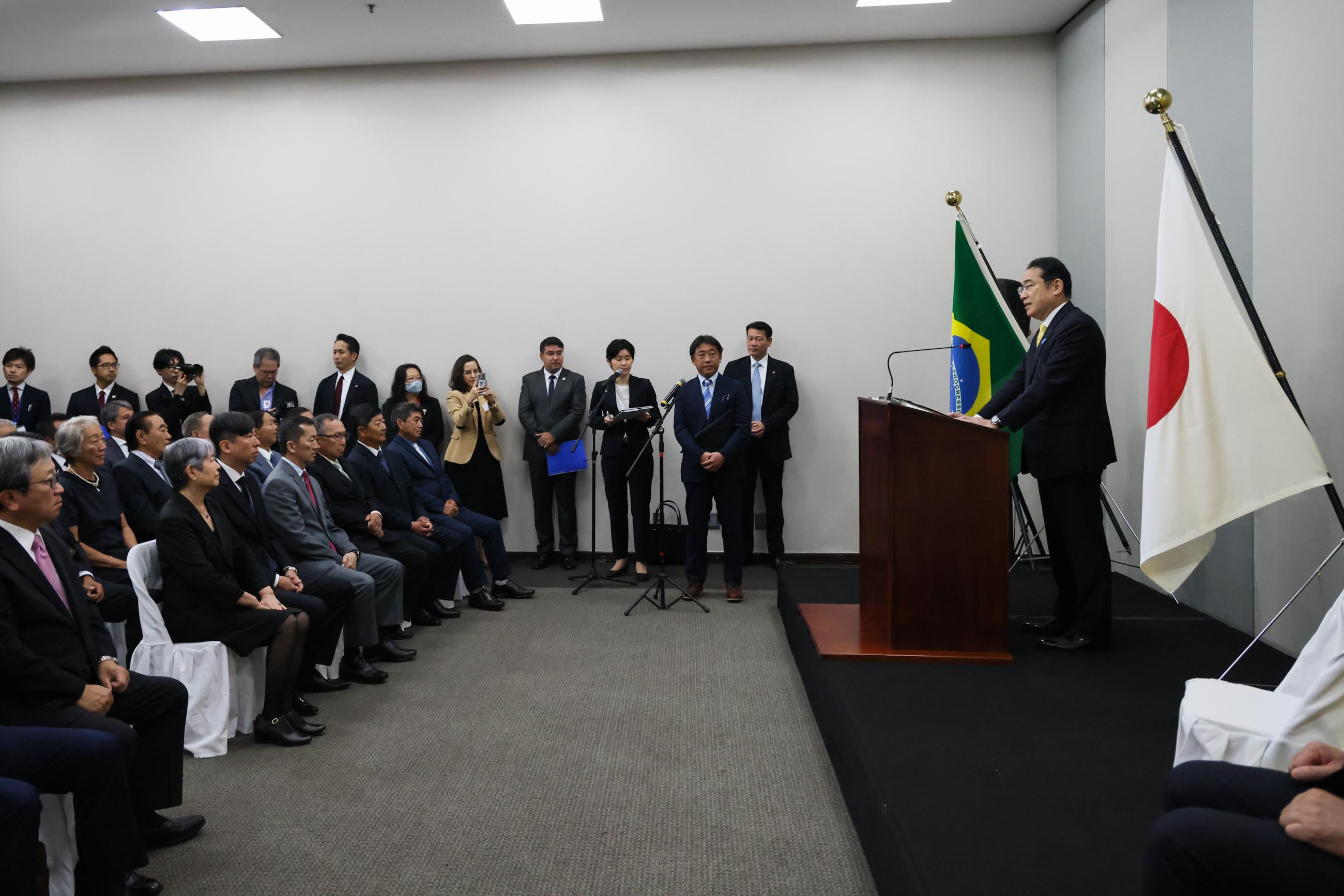 岸田首相与日裔恳谈