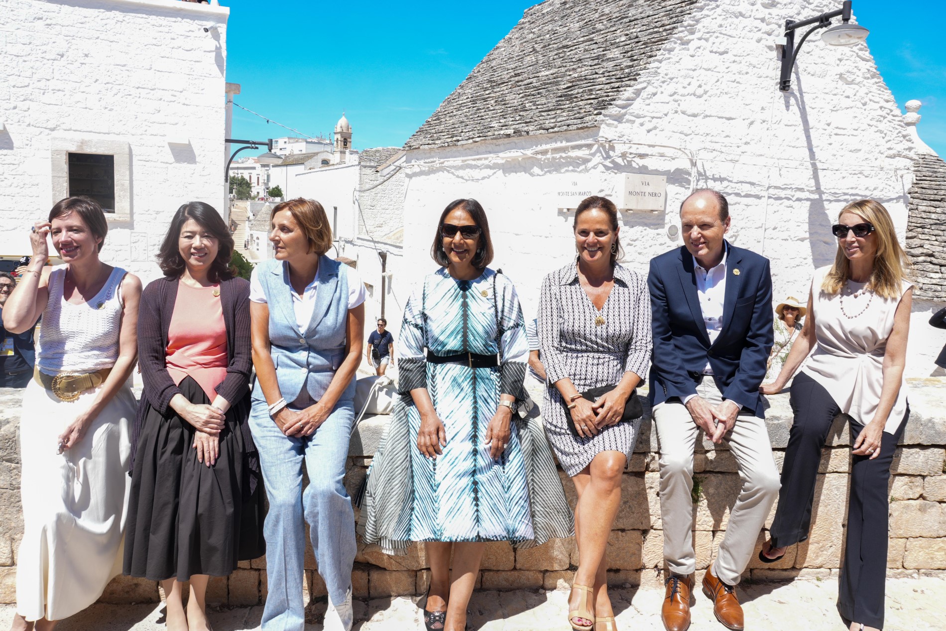 首相夫人访问阿尔贝罗贝洛