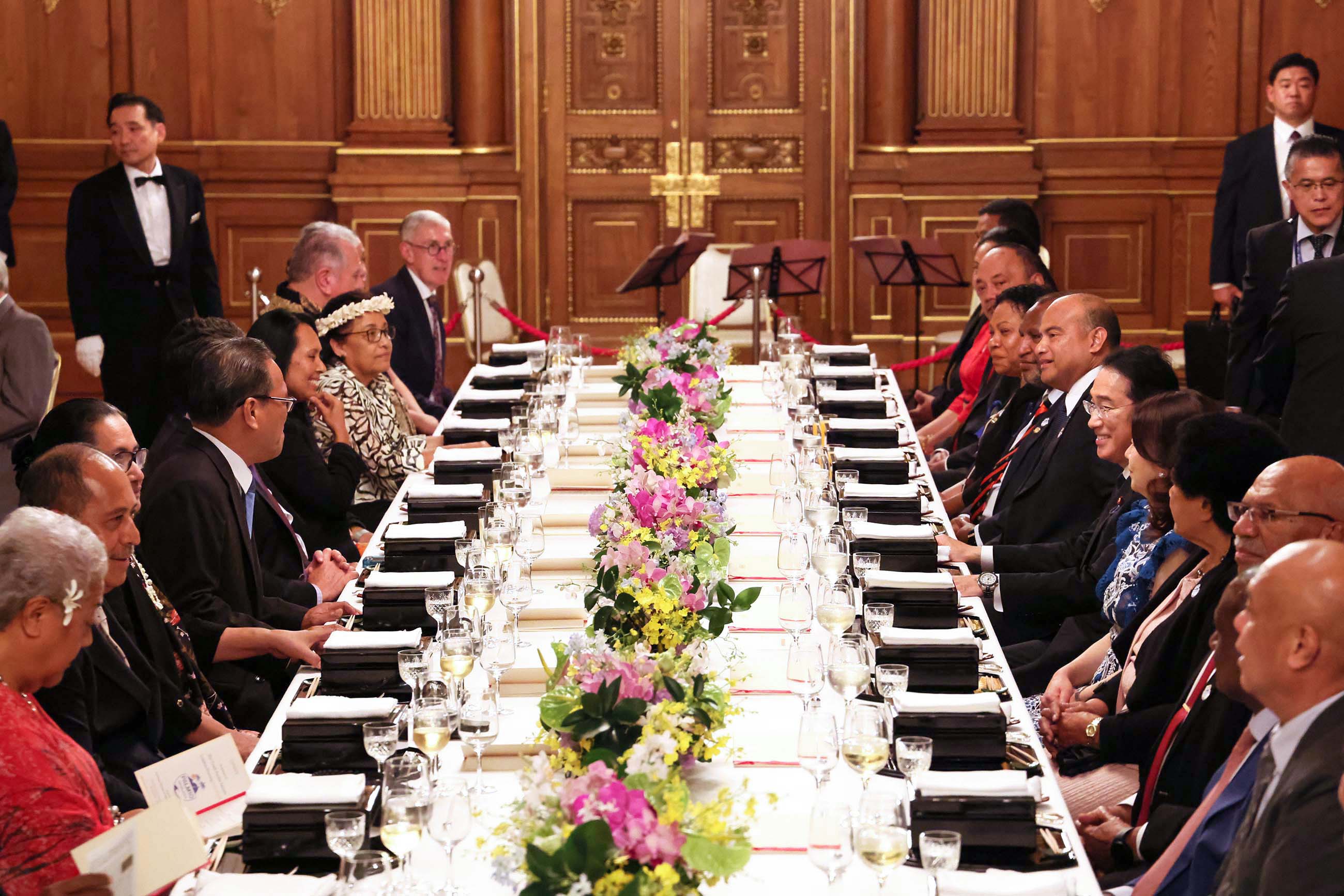 岸田首相出席晚宴2