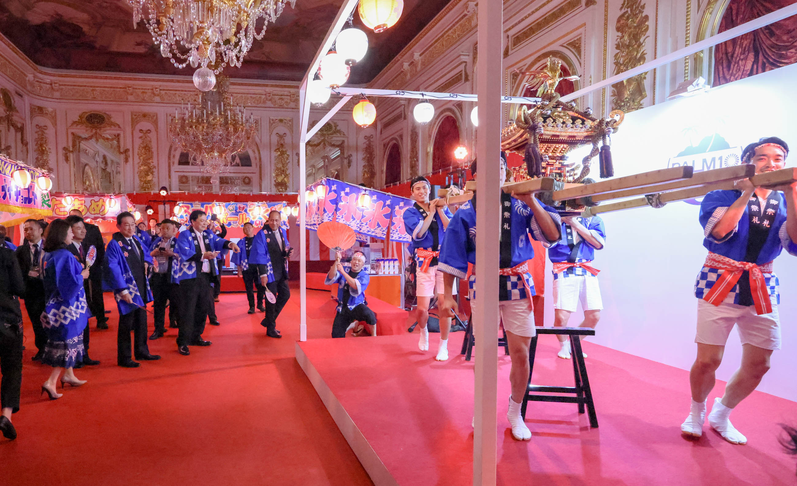 岸田首相参加夏日庆典1