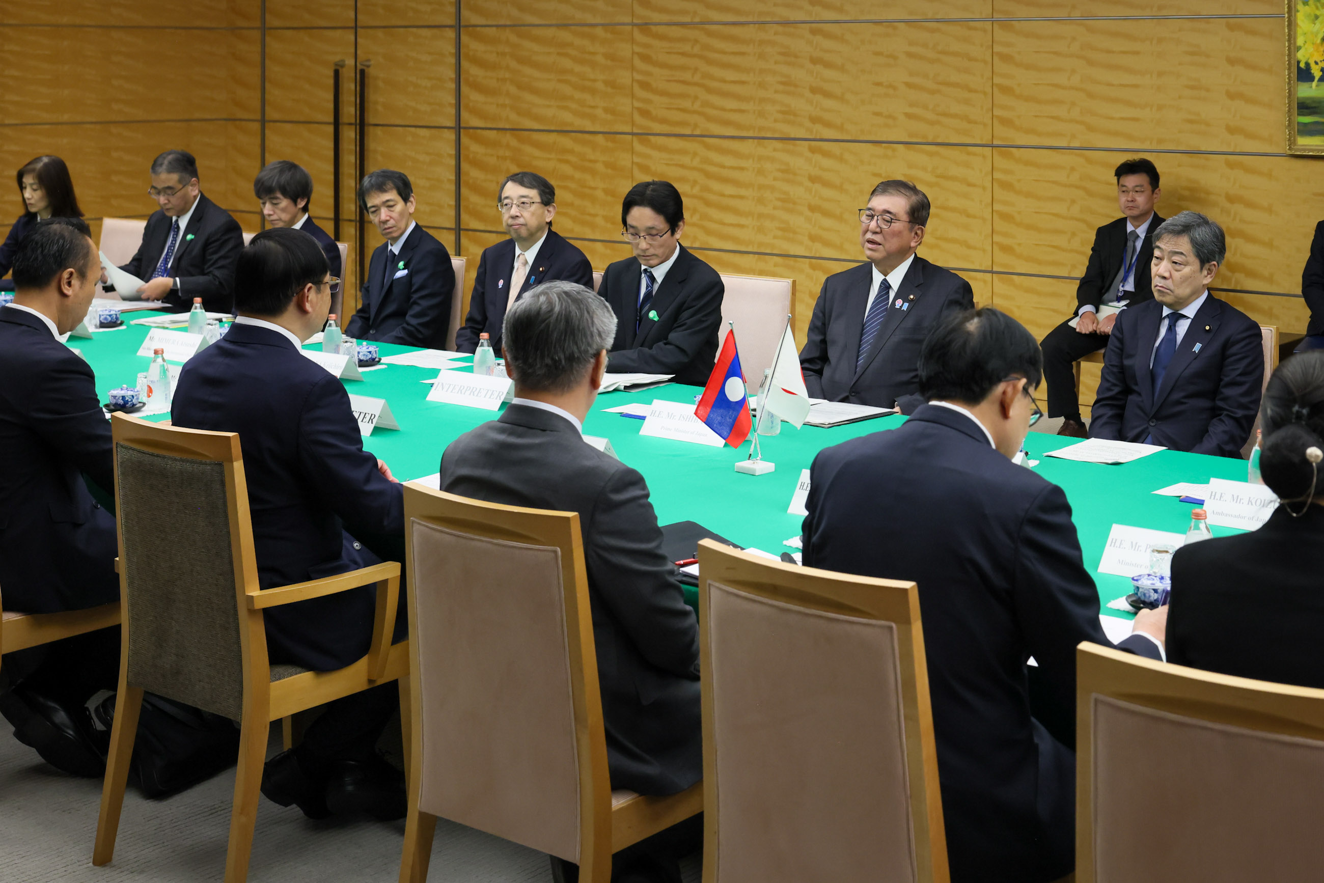 日本老挝首脑会谈3