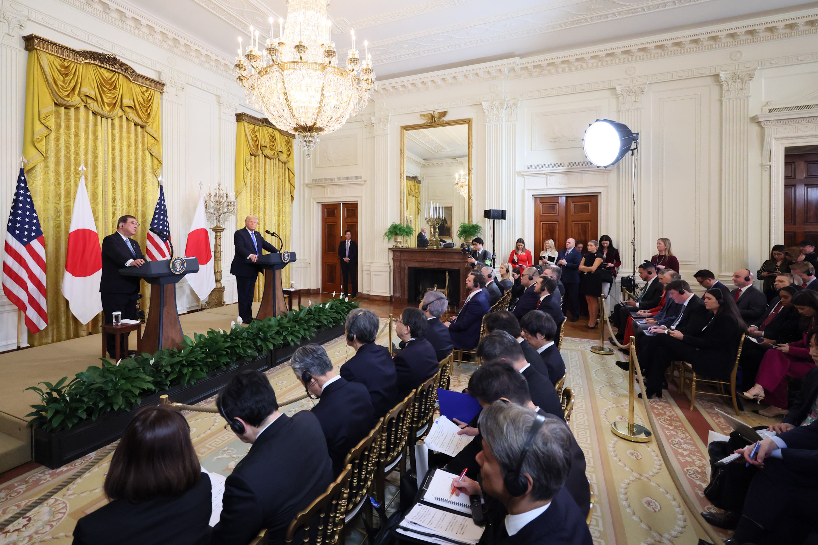 日美联合记者招待会9