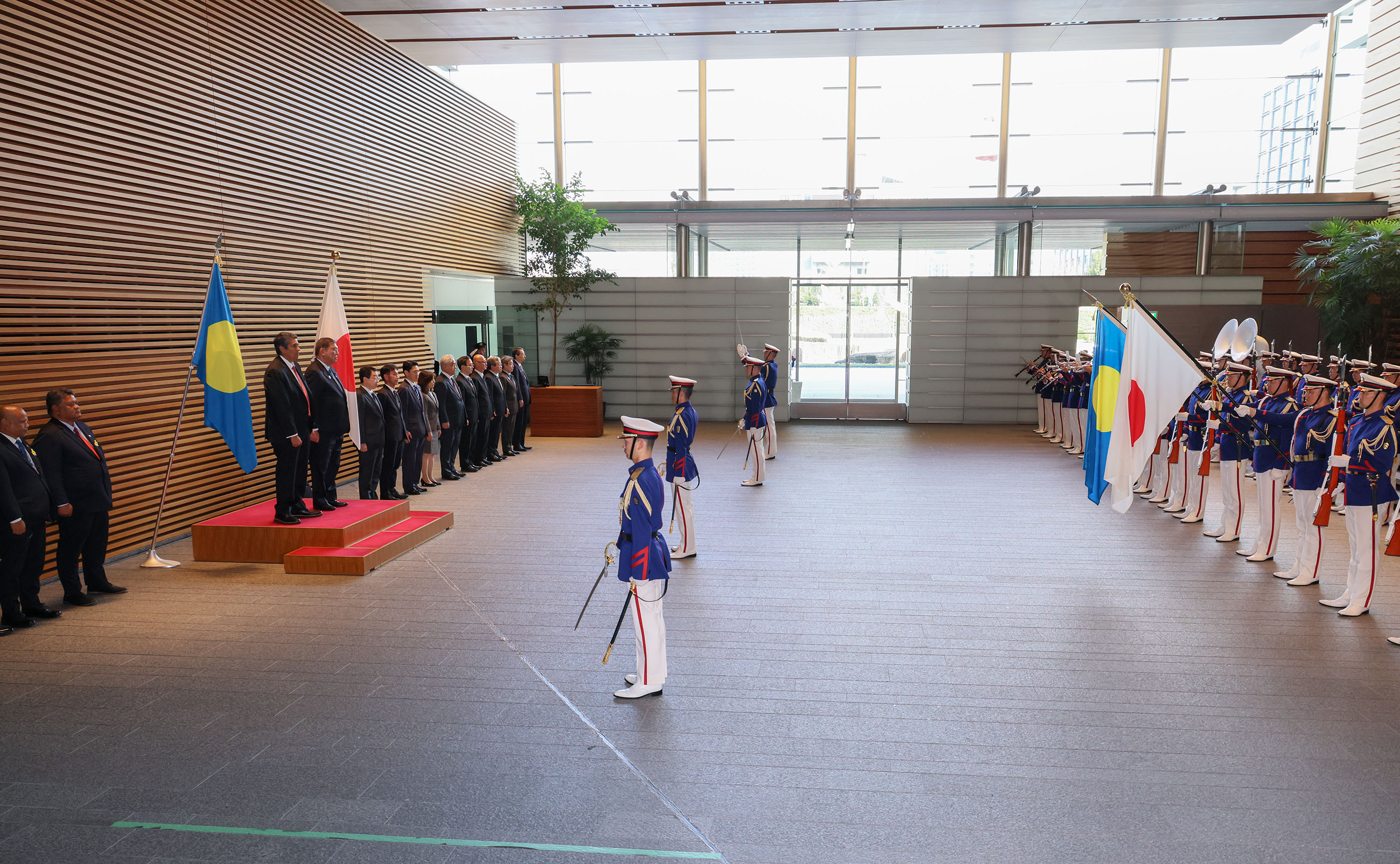 仪仗队的荣誉礼和迎宾仪式1