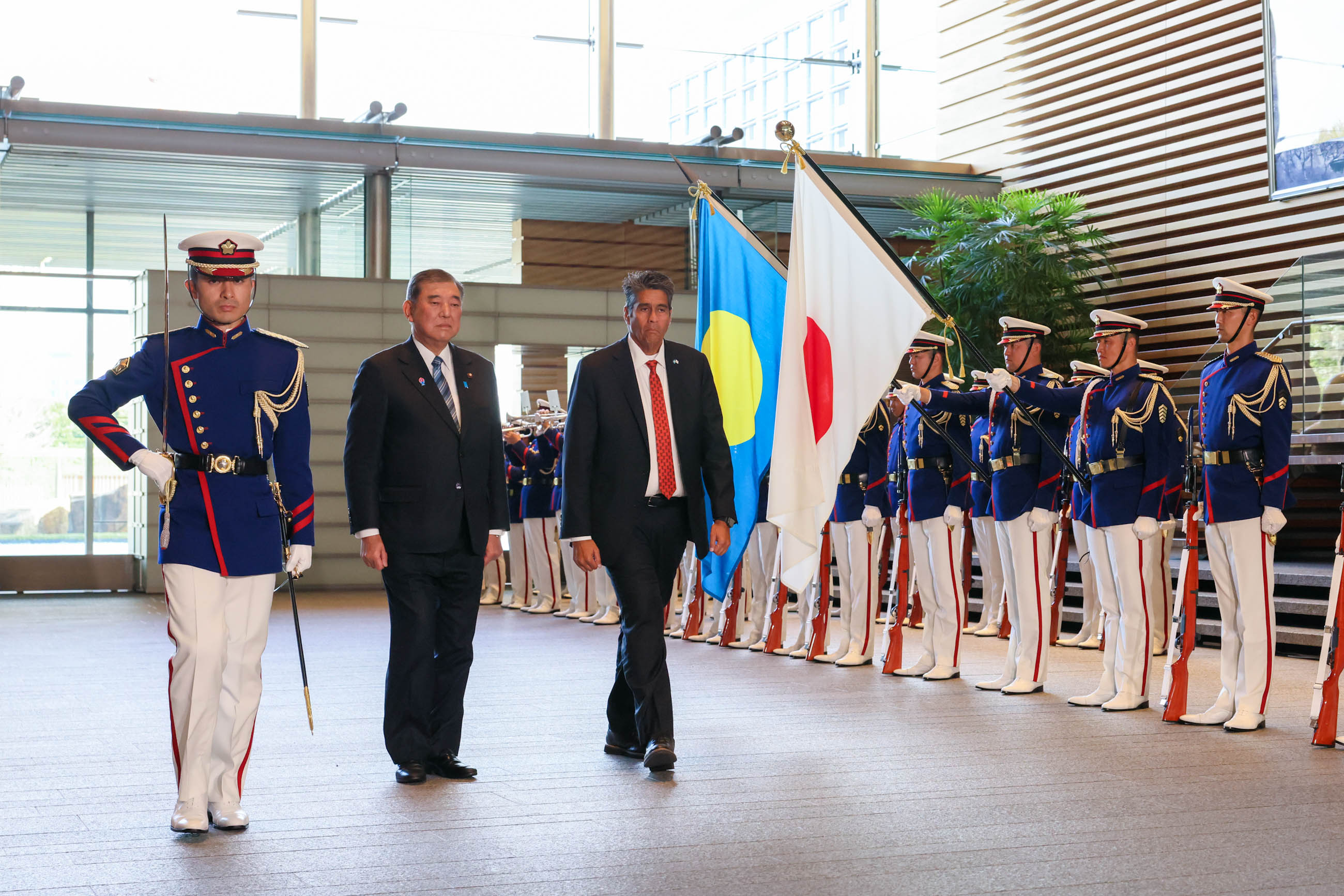 仪仗队的荣誉礼和迎宾仪式2