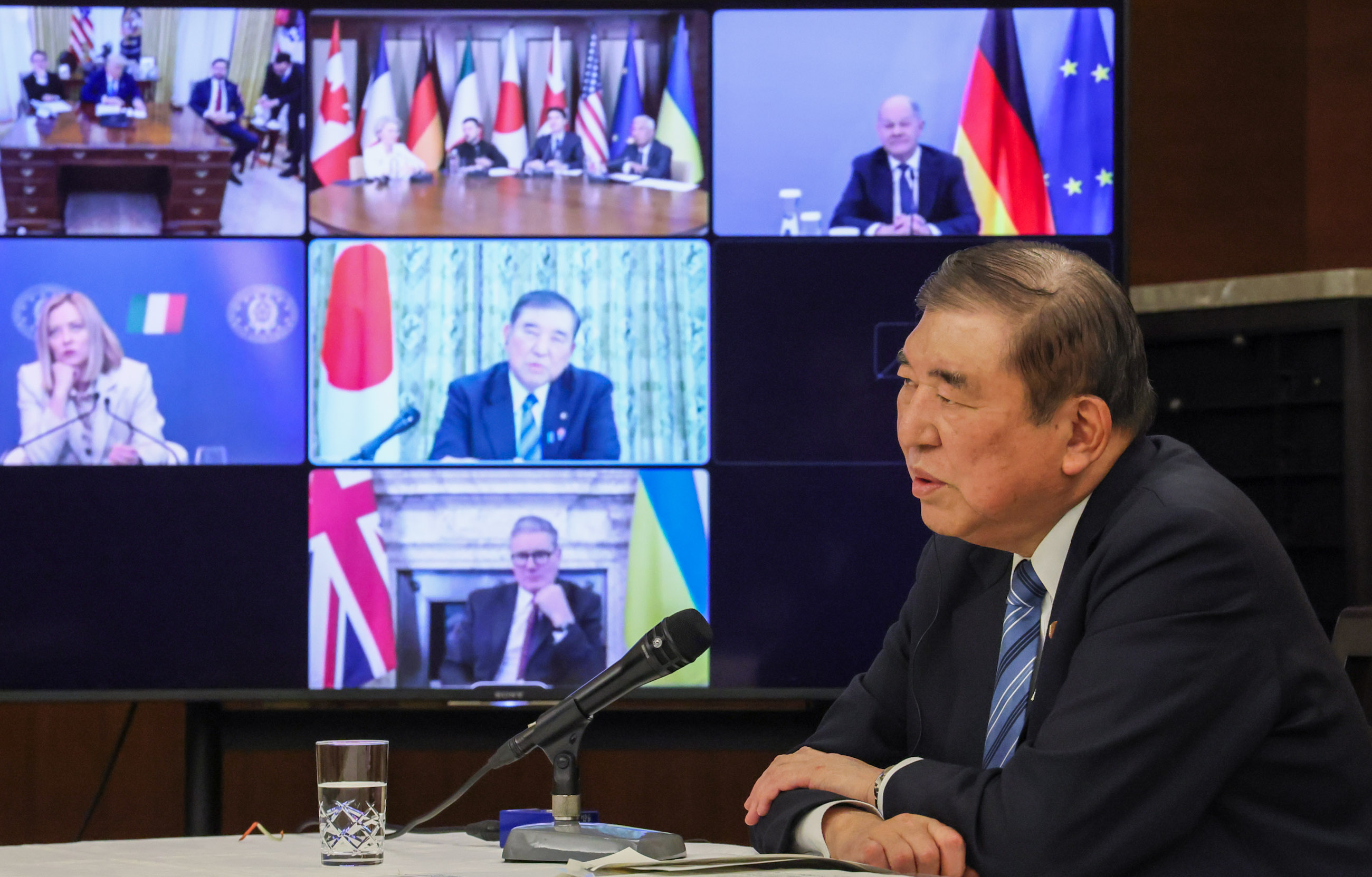 石破首相出席视频会议3