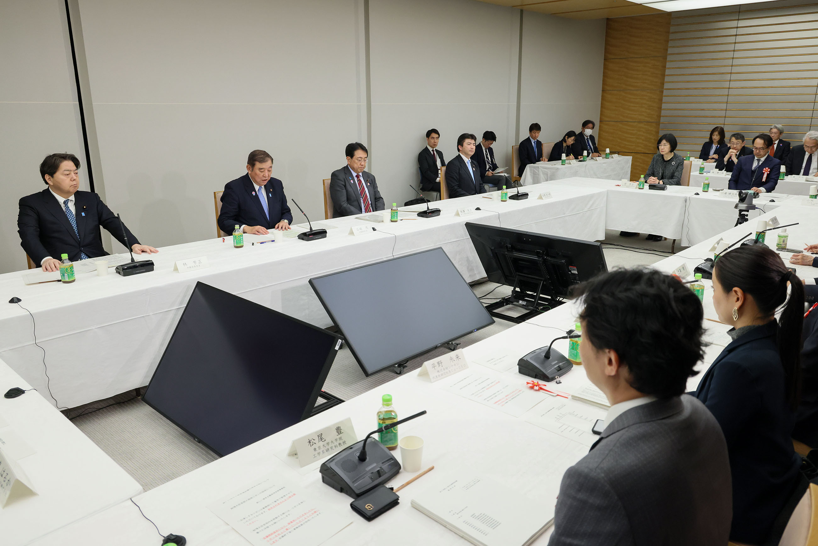 石破首相总结会议3