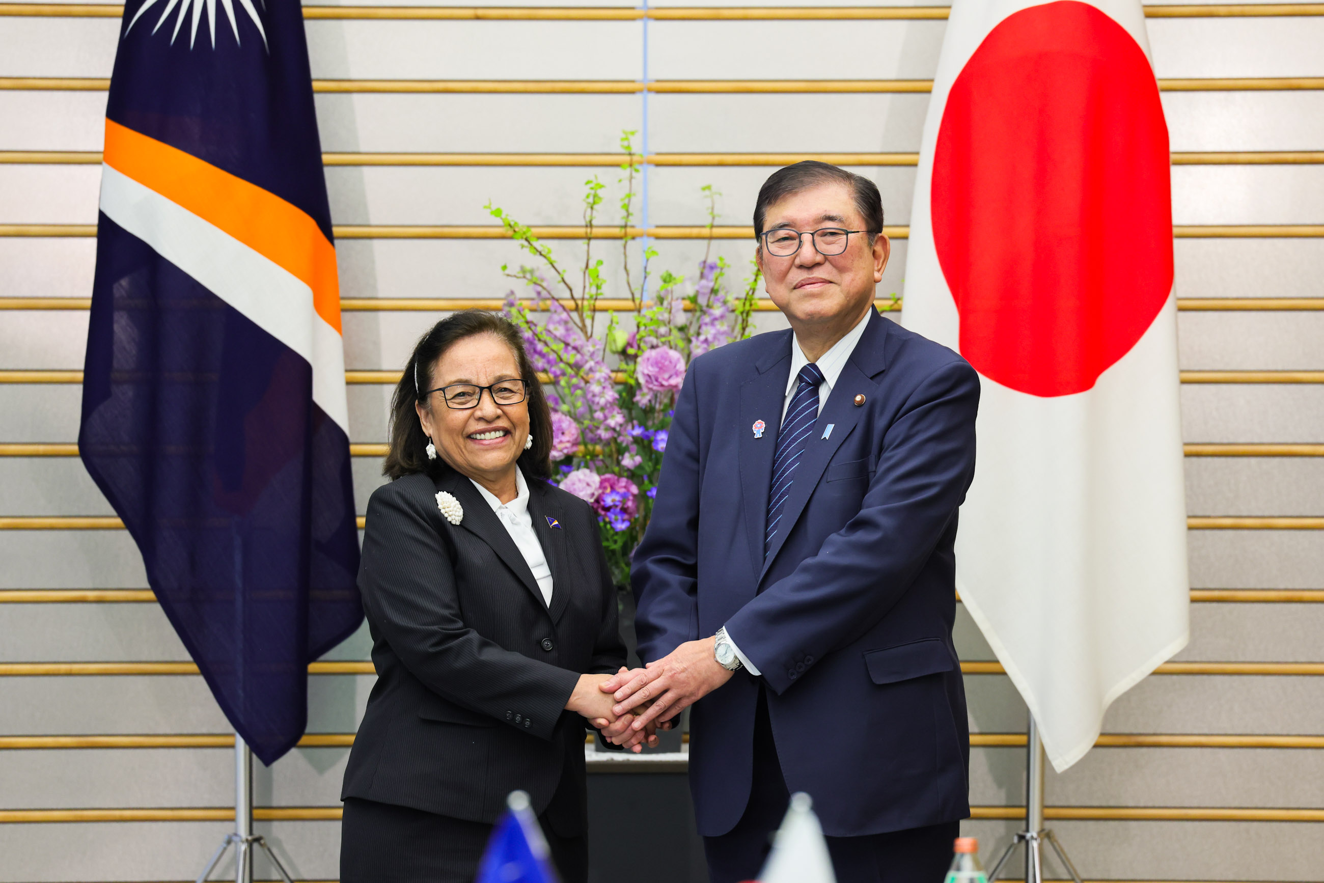 日本马绍尔群岛首脑会谈1