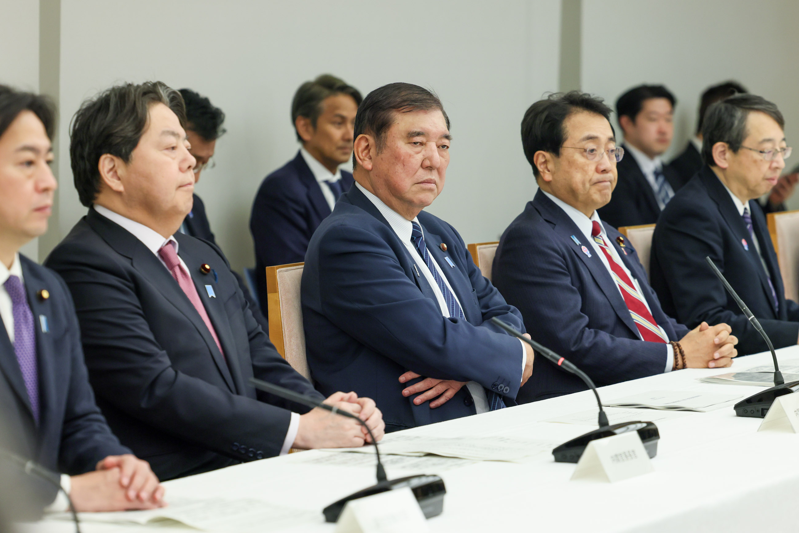 出席月度经济报告等相关阁僚会议