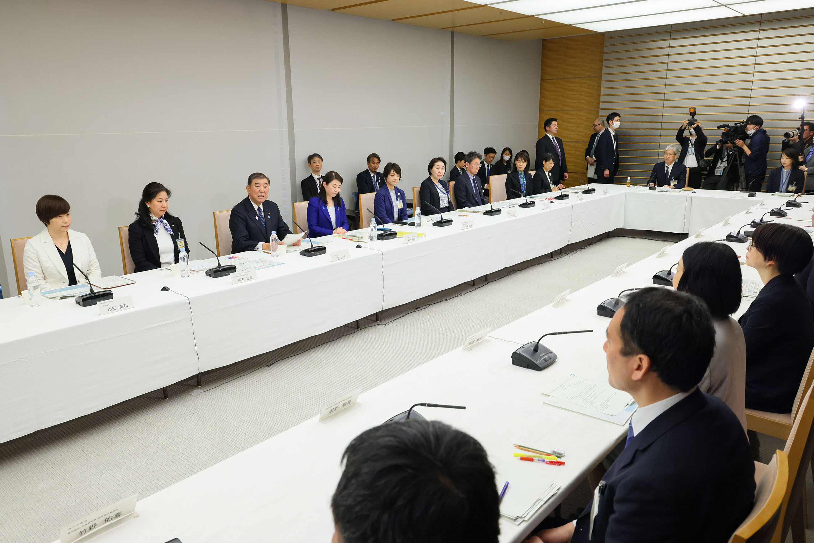 石破首相总结会议3