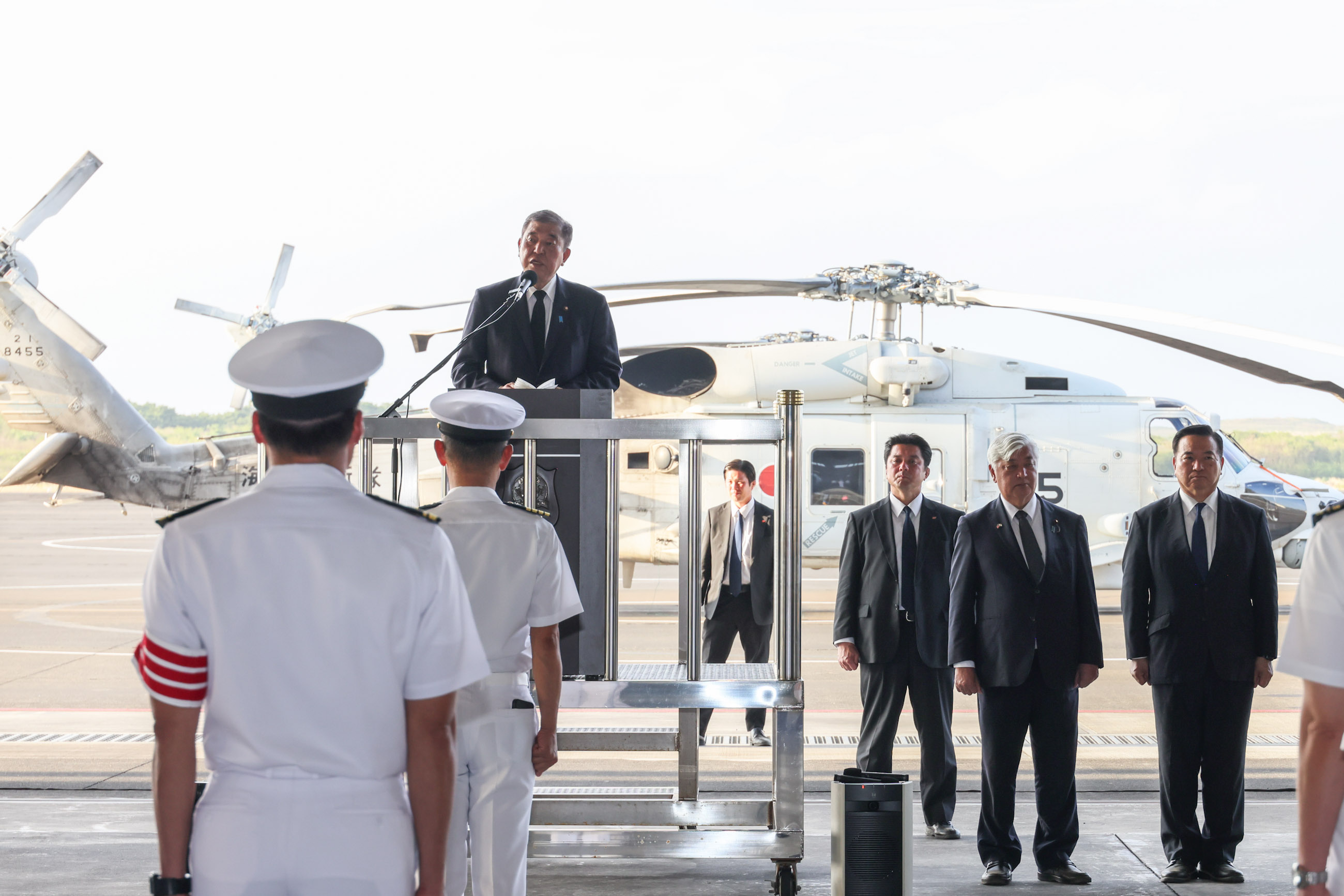 石破首相激励自卫队队员1