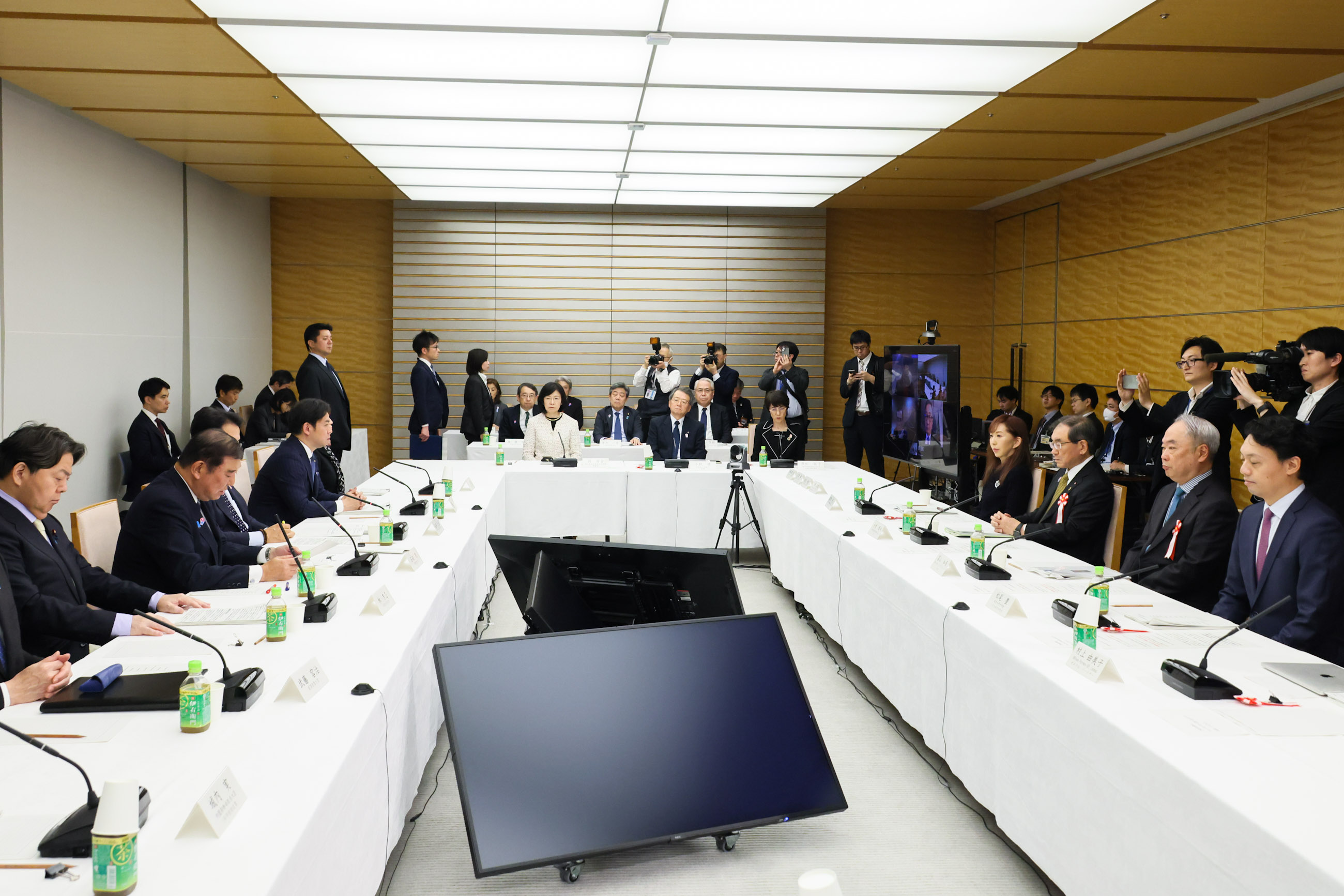 石破首相总结会议2