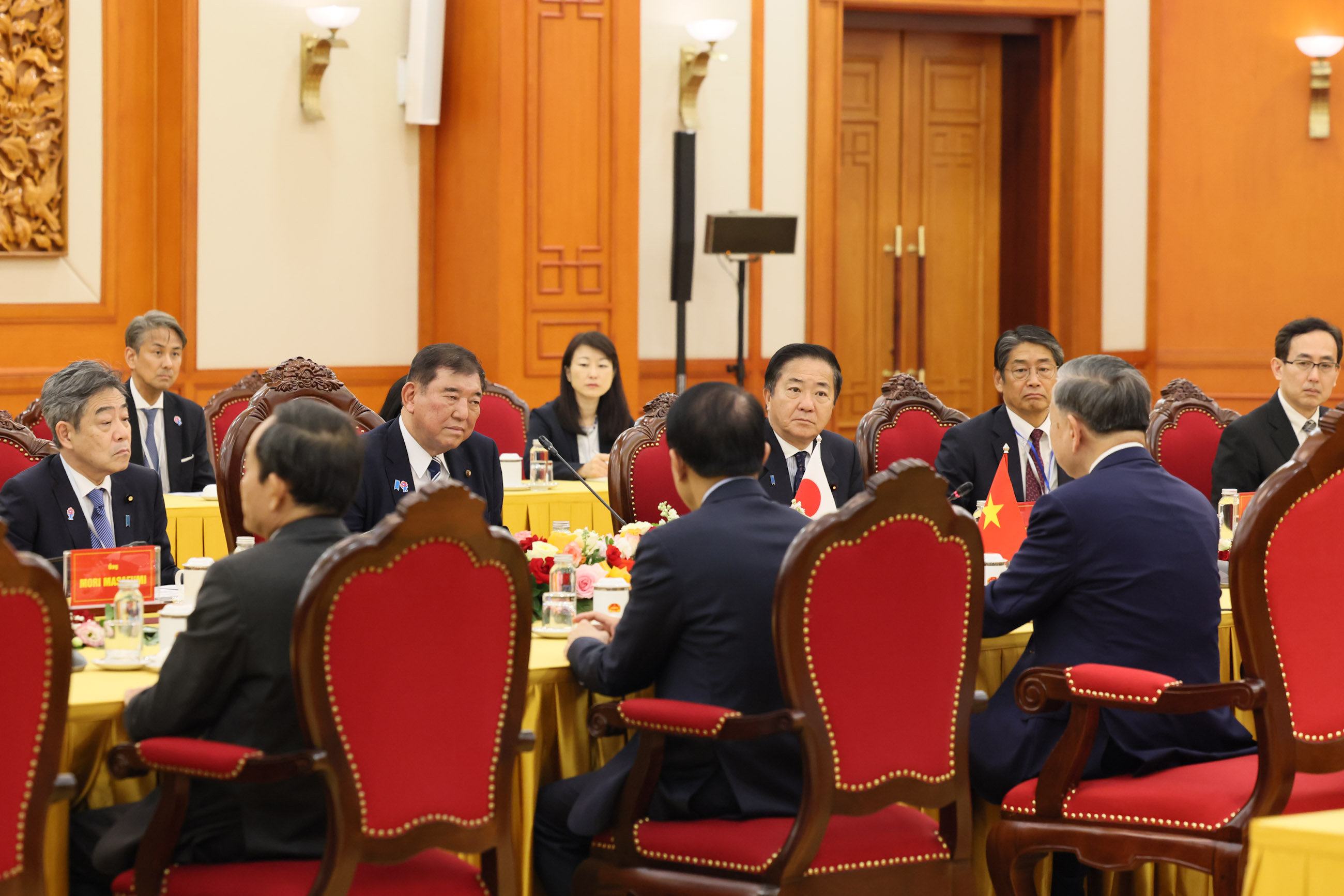 石破首相与苏林总书记举行会谈4