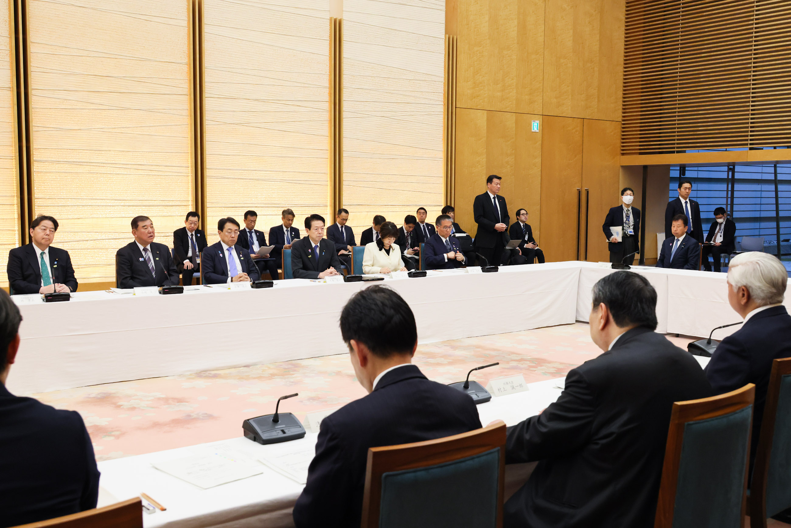 石破首相总结会议3