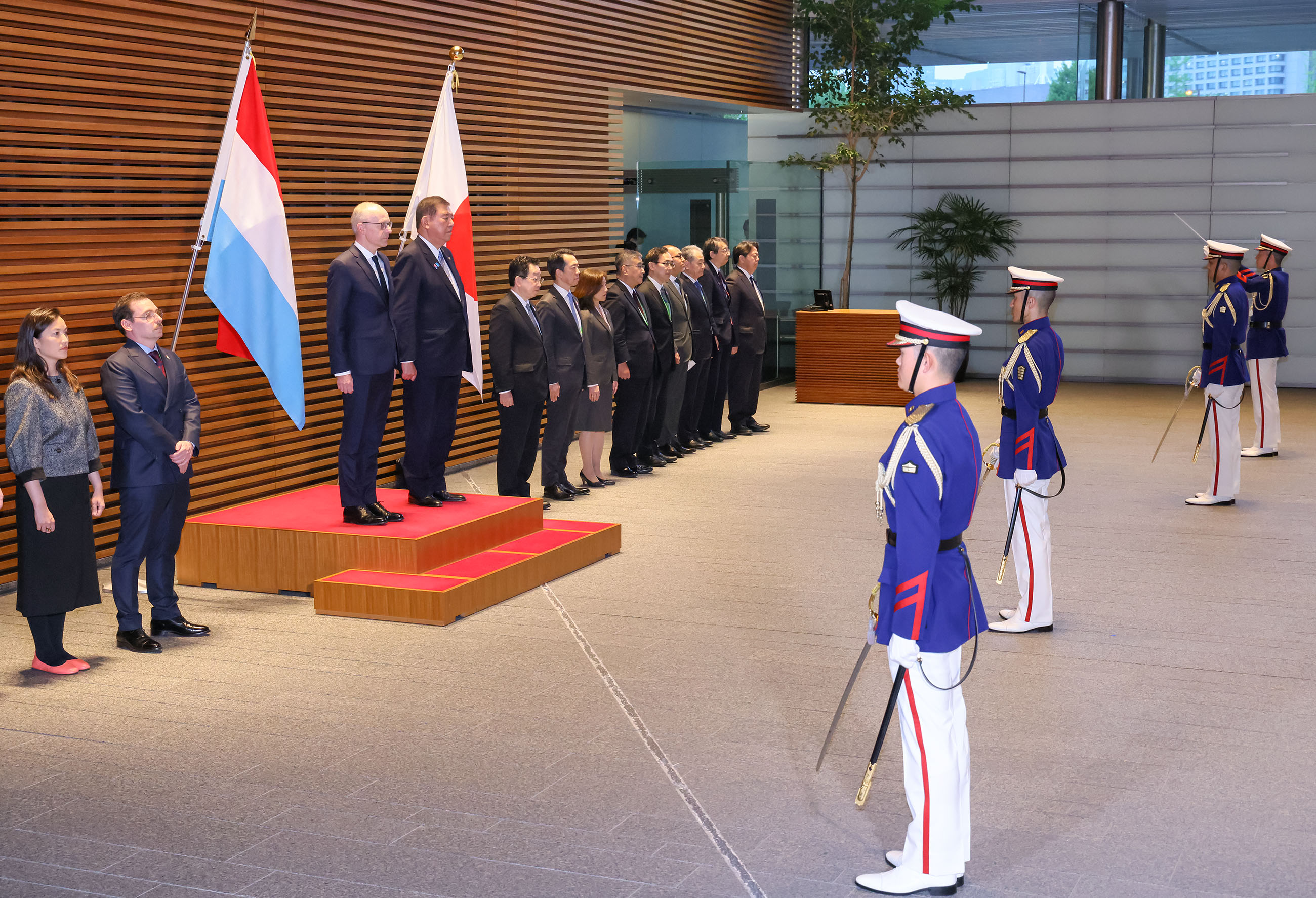 仪仗队的荣誉礼和迎宾仪式1