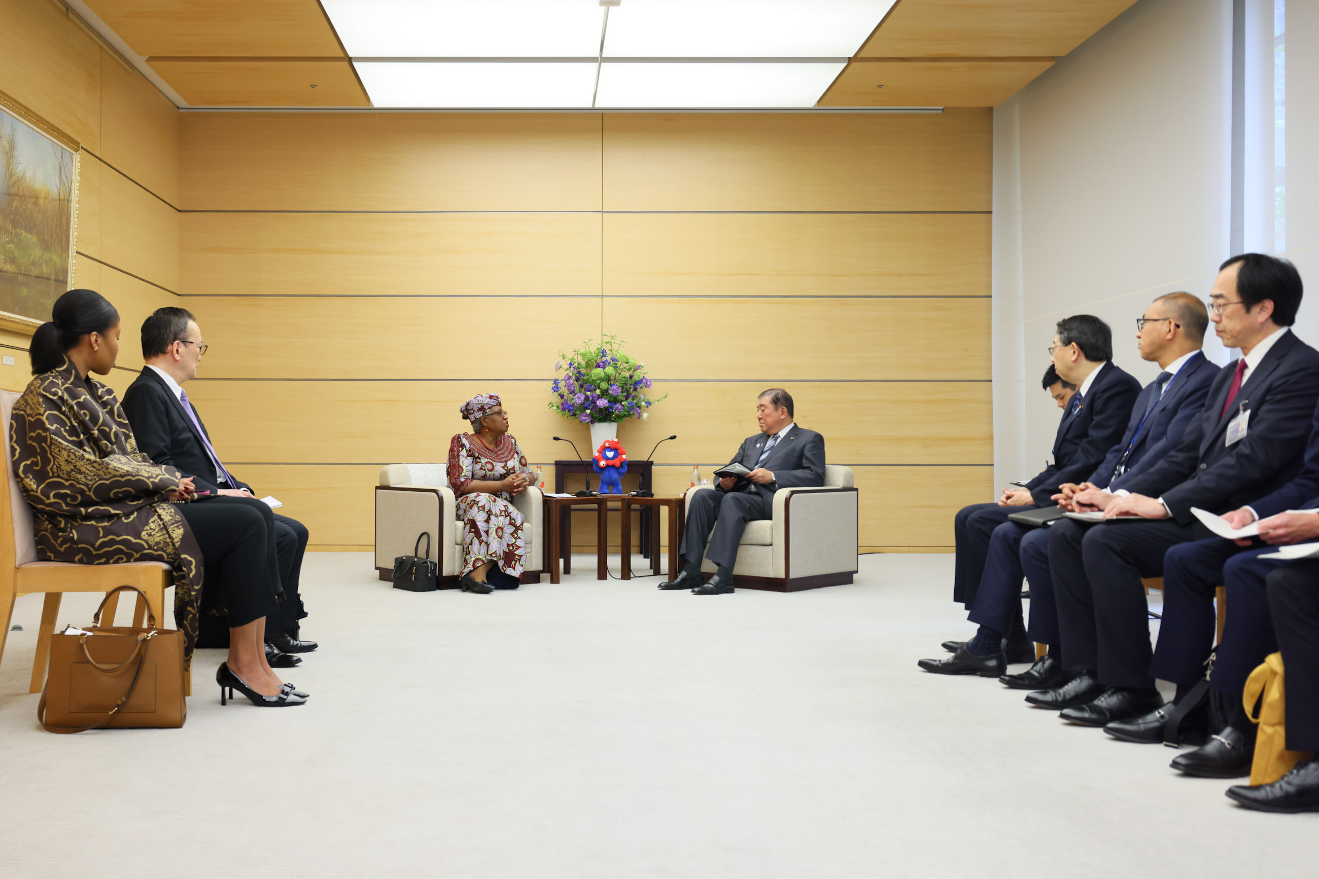 石破首相接受拜会3