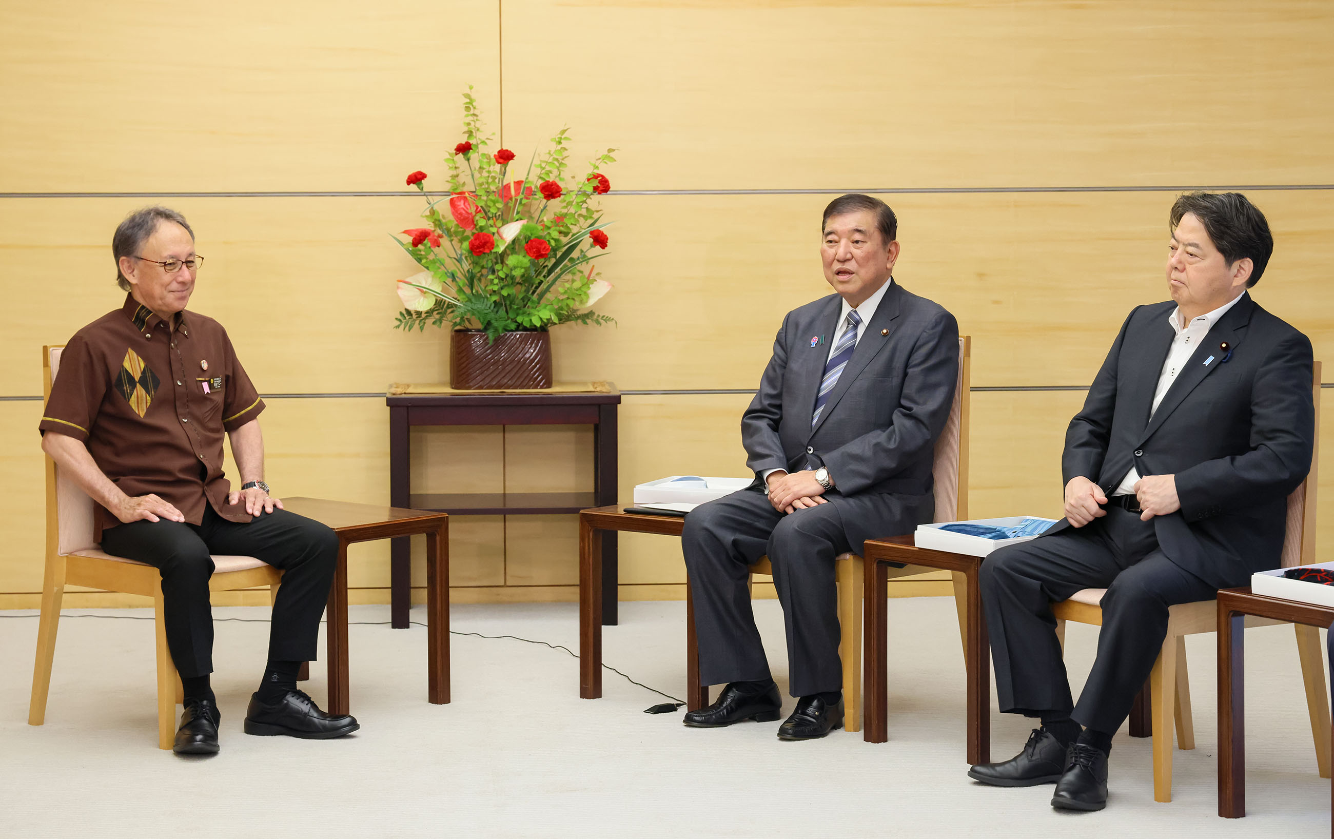 石破首相接受赠送2