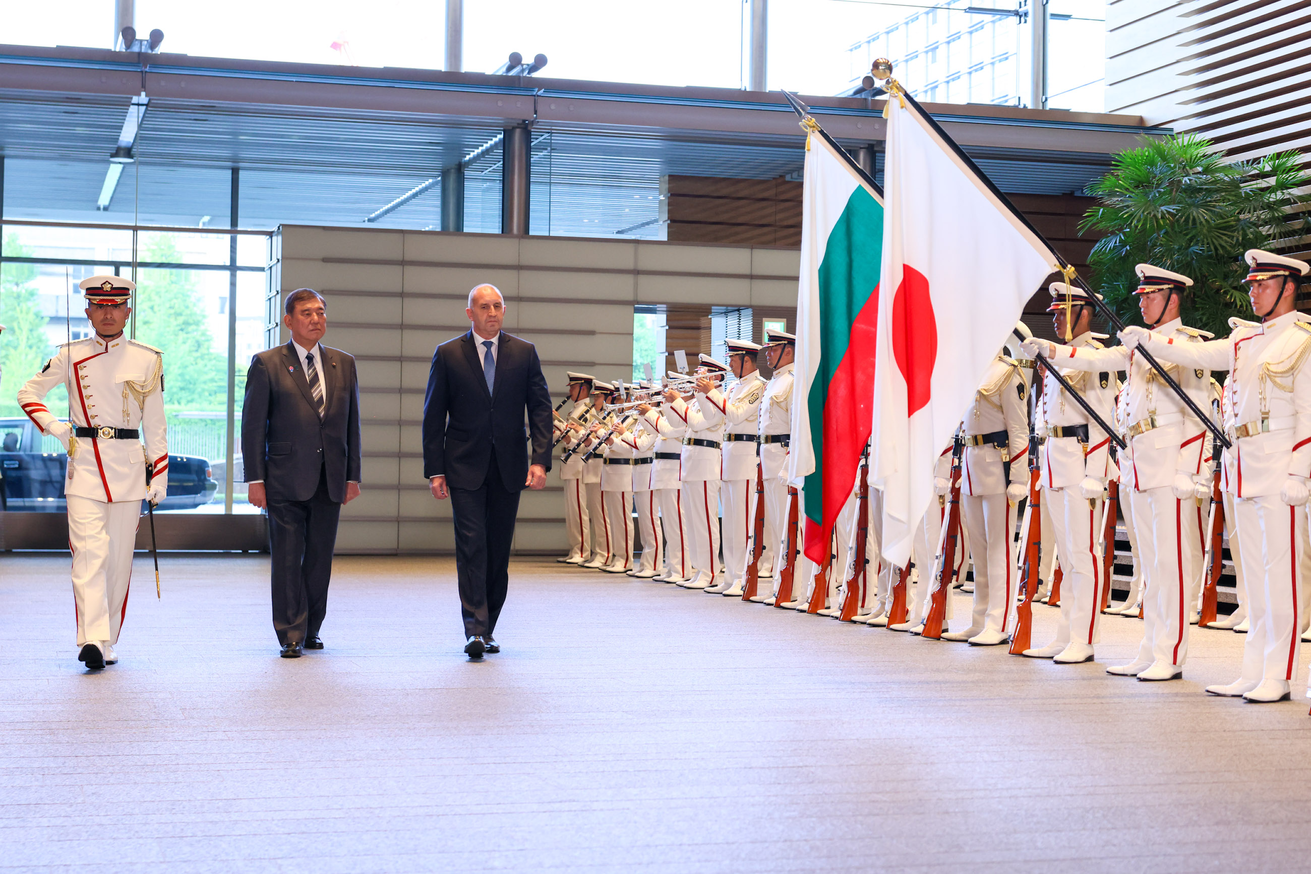 仪仗队的荣誉礼和迎宾仪式4