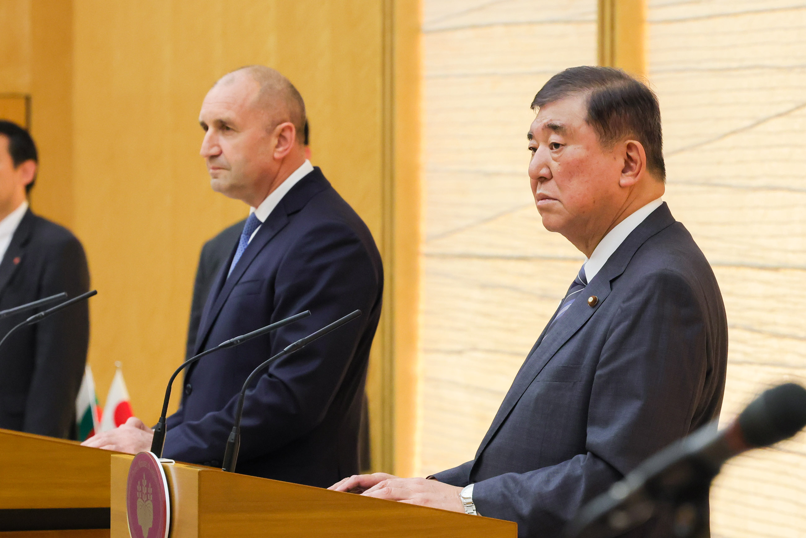 联合记者发布会4