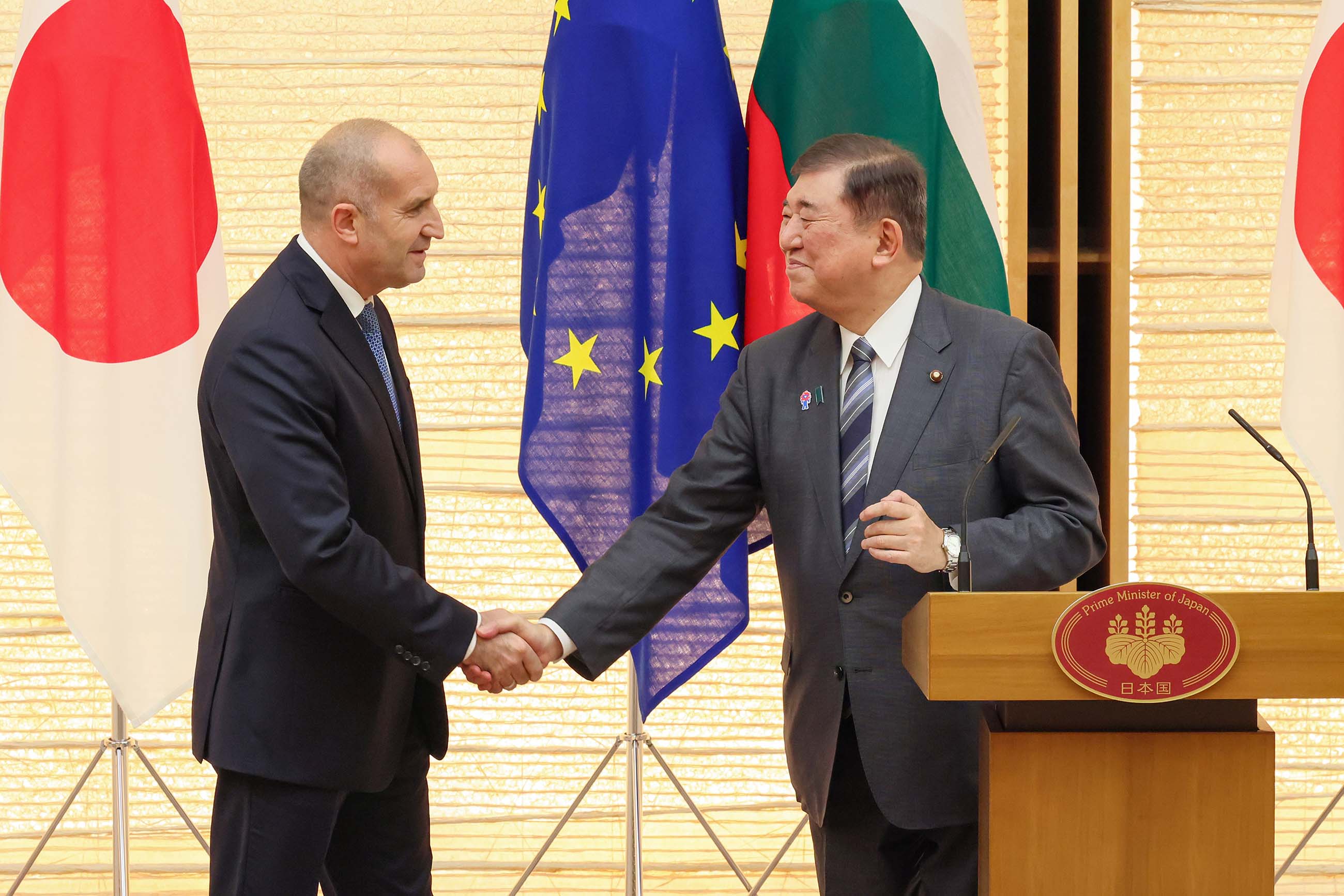 联合记者发布会5