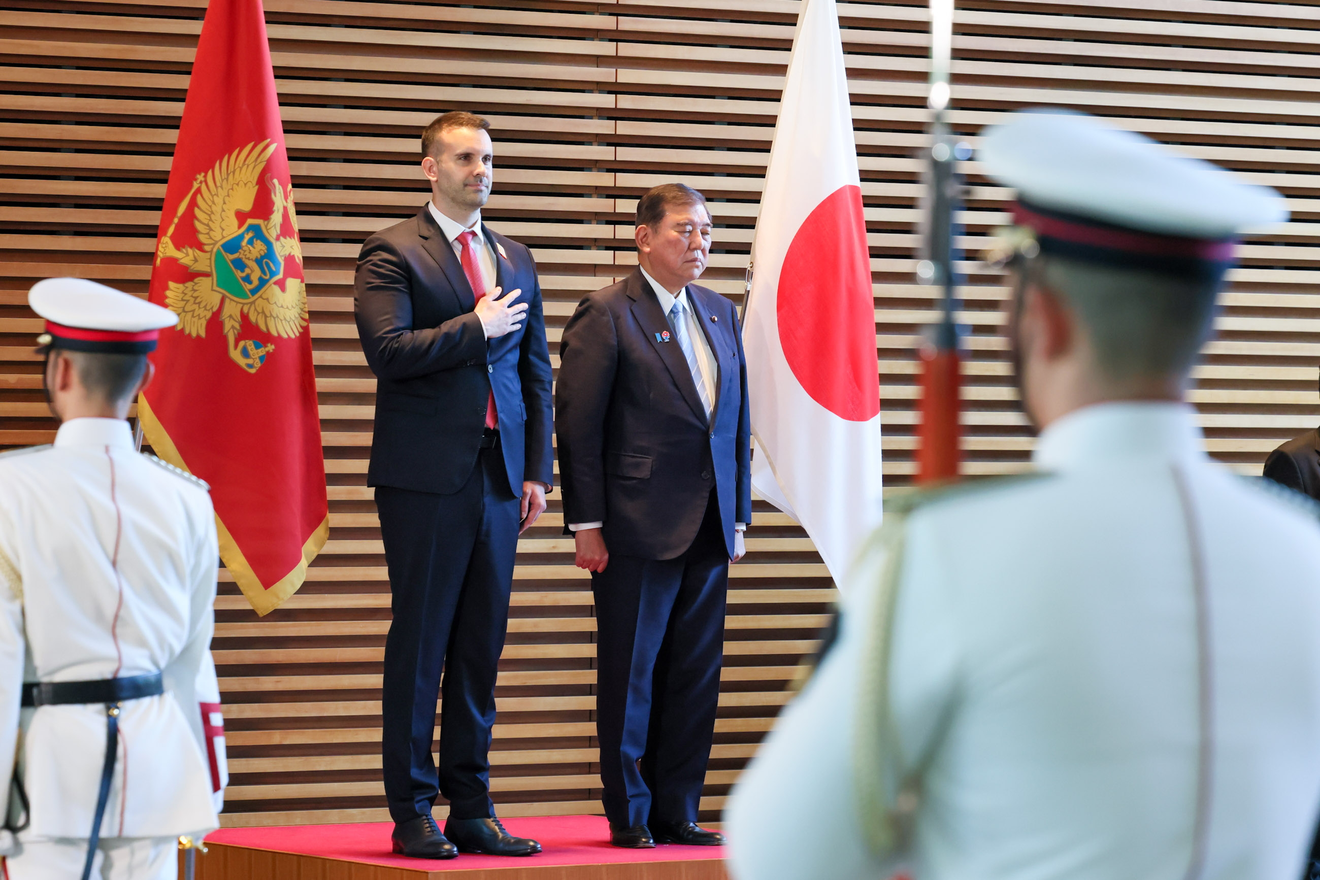 仪仗队的荣誉礼和迎宾仪式2