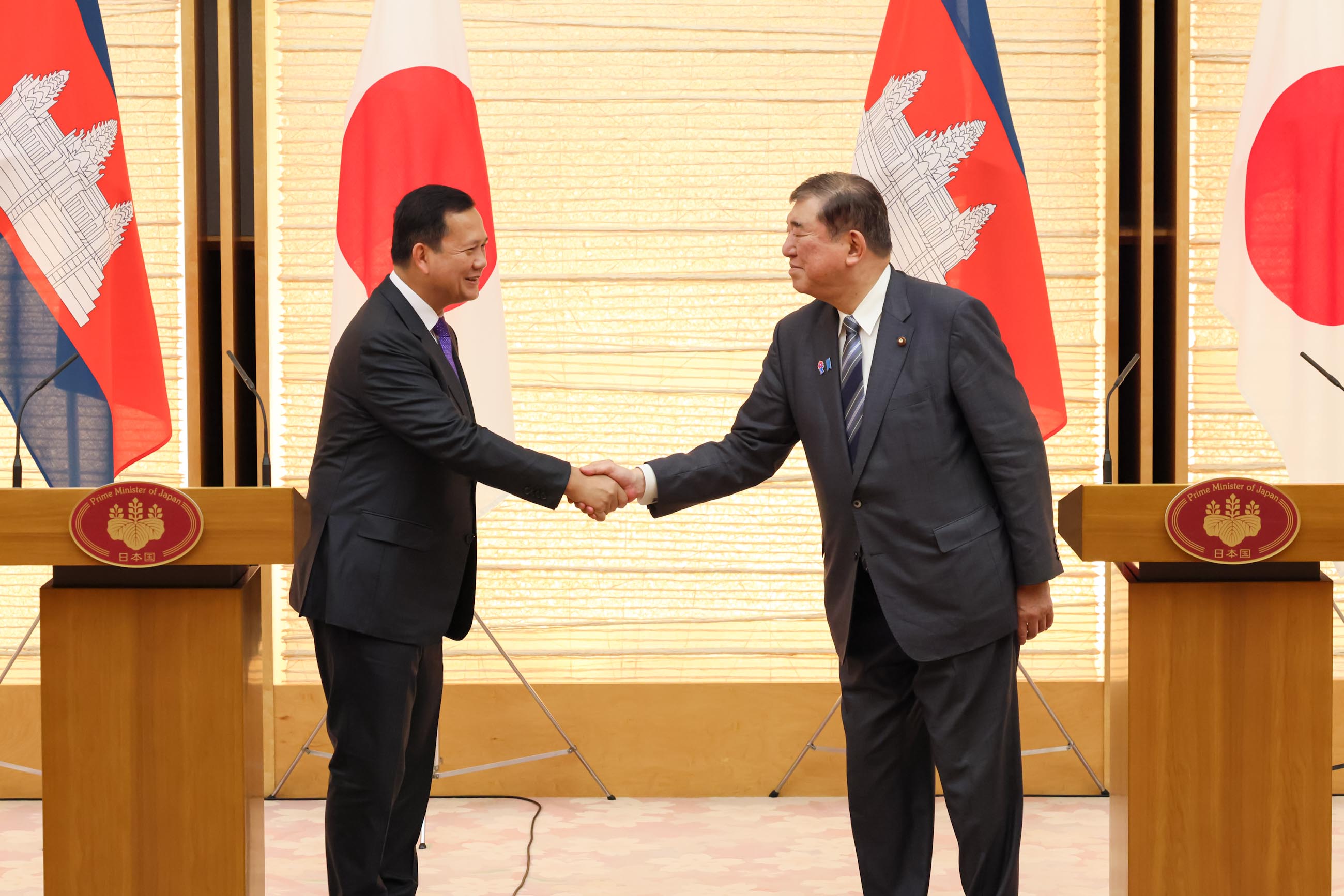 联合记者发布会2