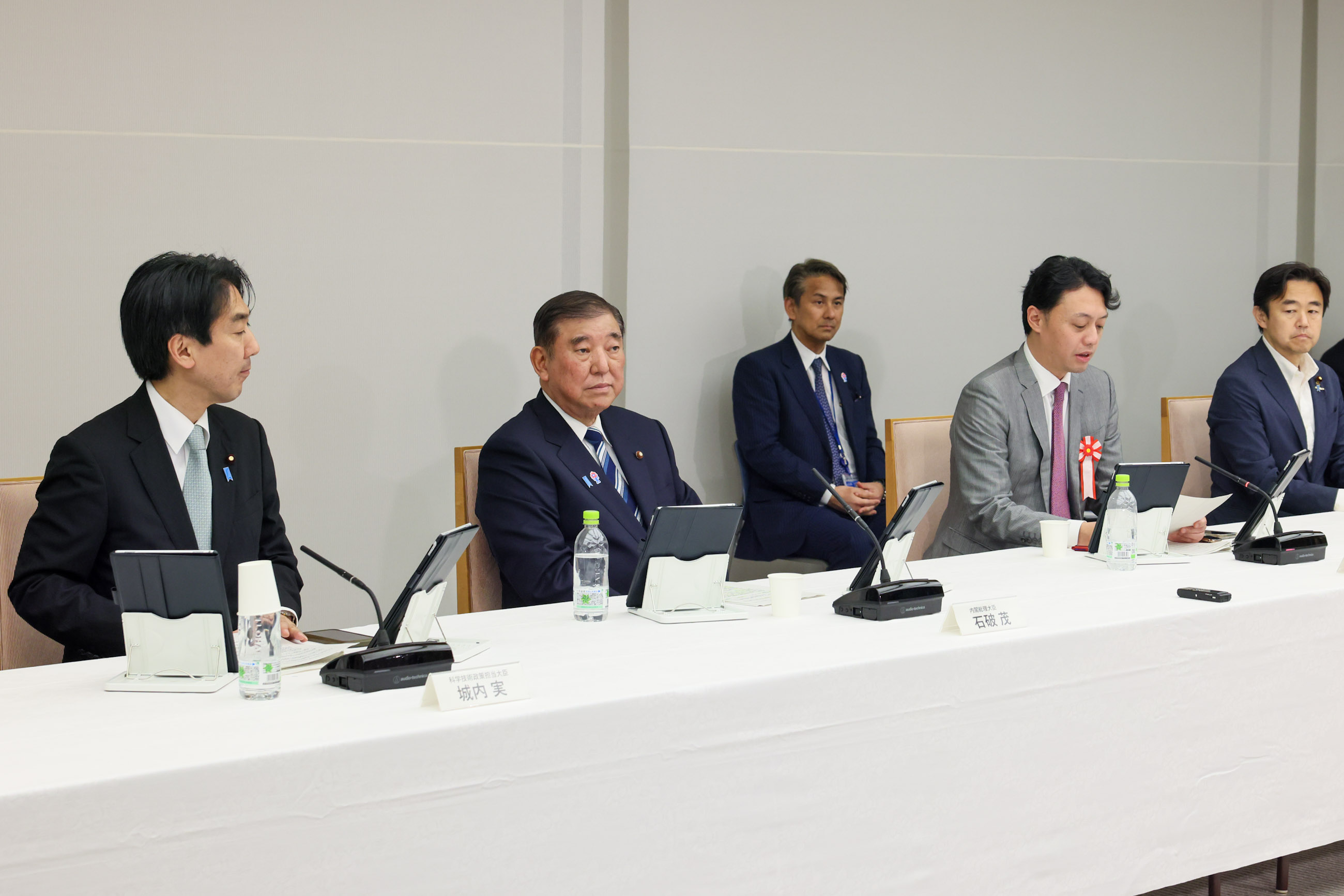 石破首相总结会议2