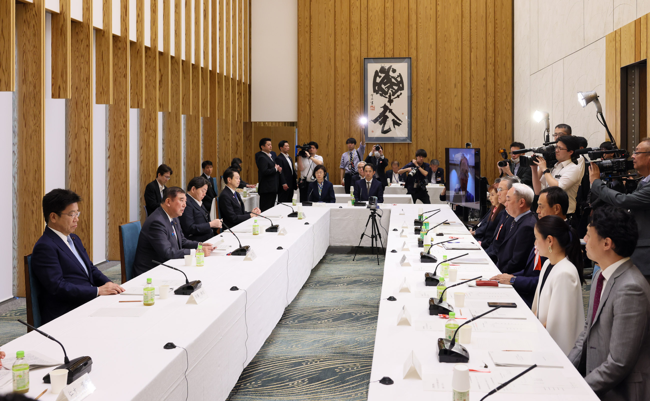 石破首相总结会议2