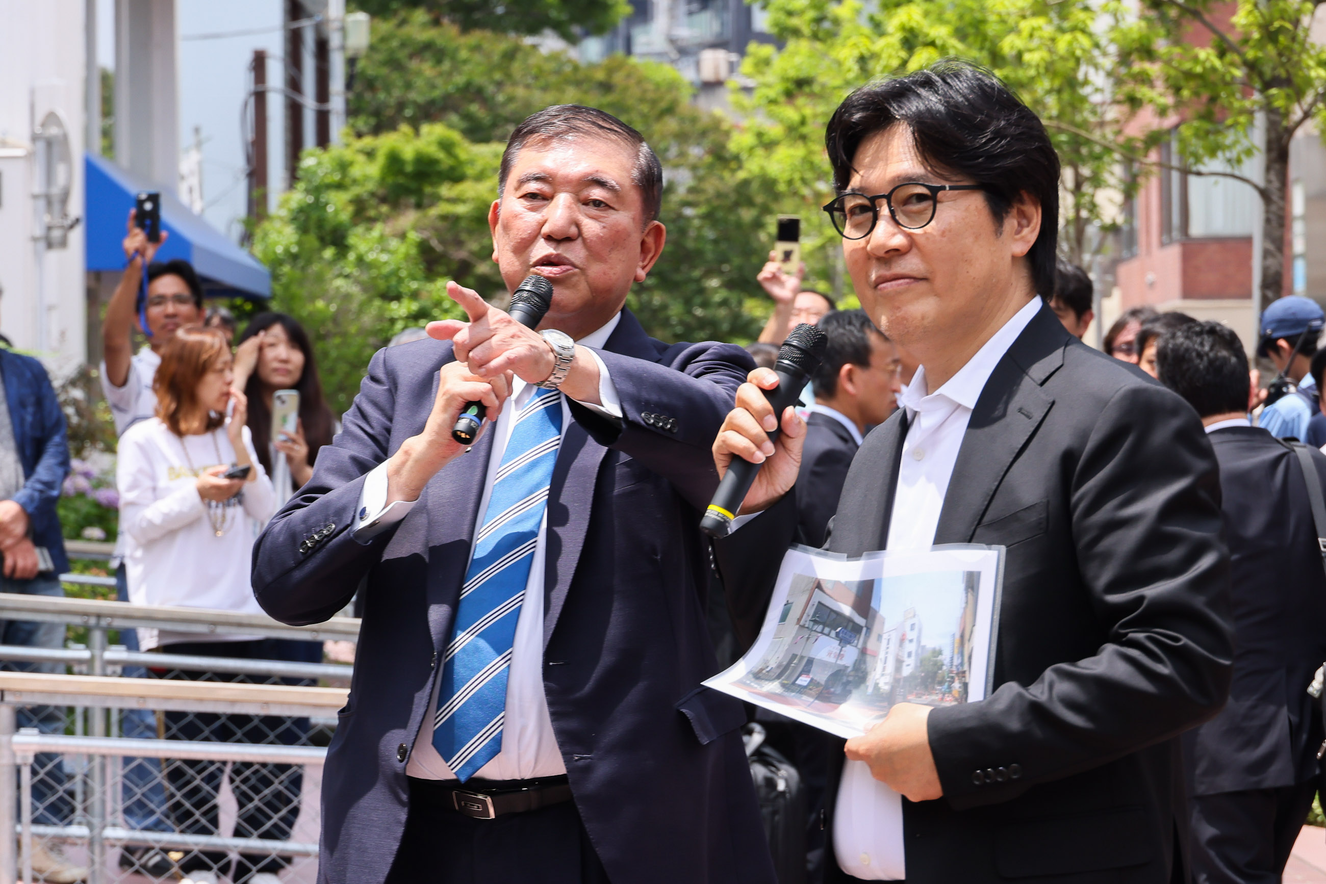 石破首相视察马场川大街1