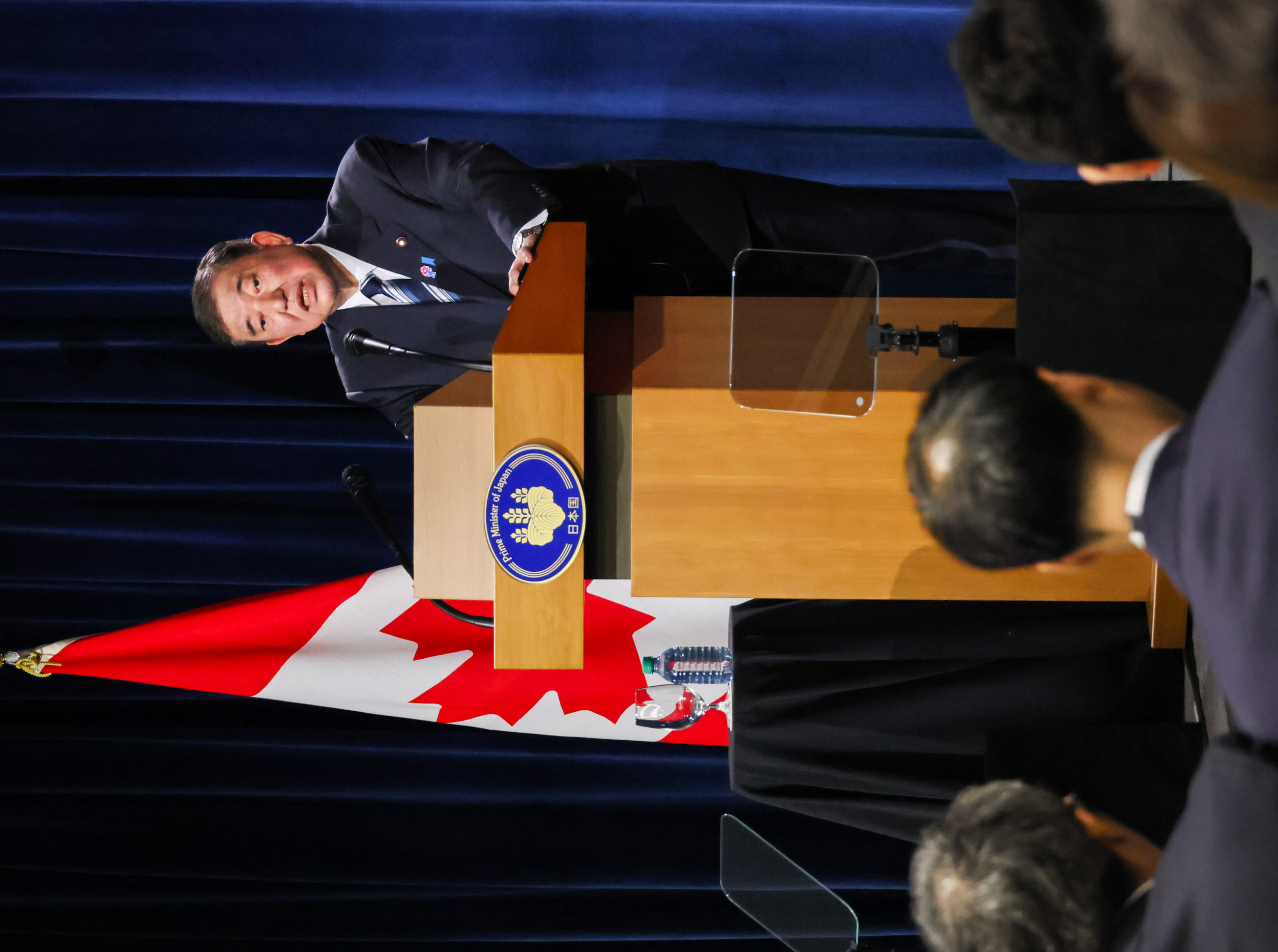 内外记者招待会7