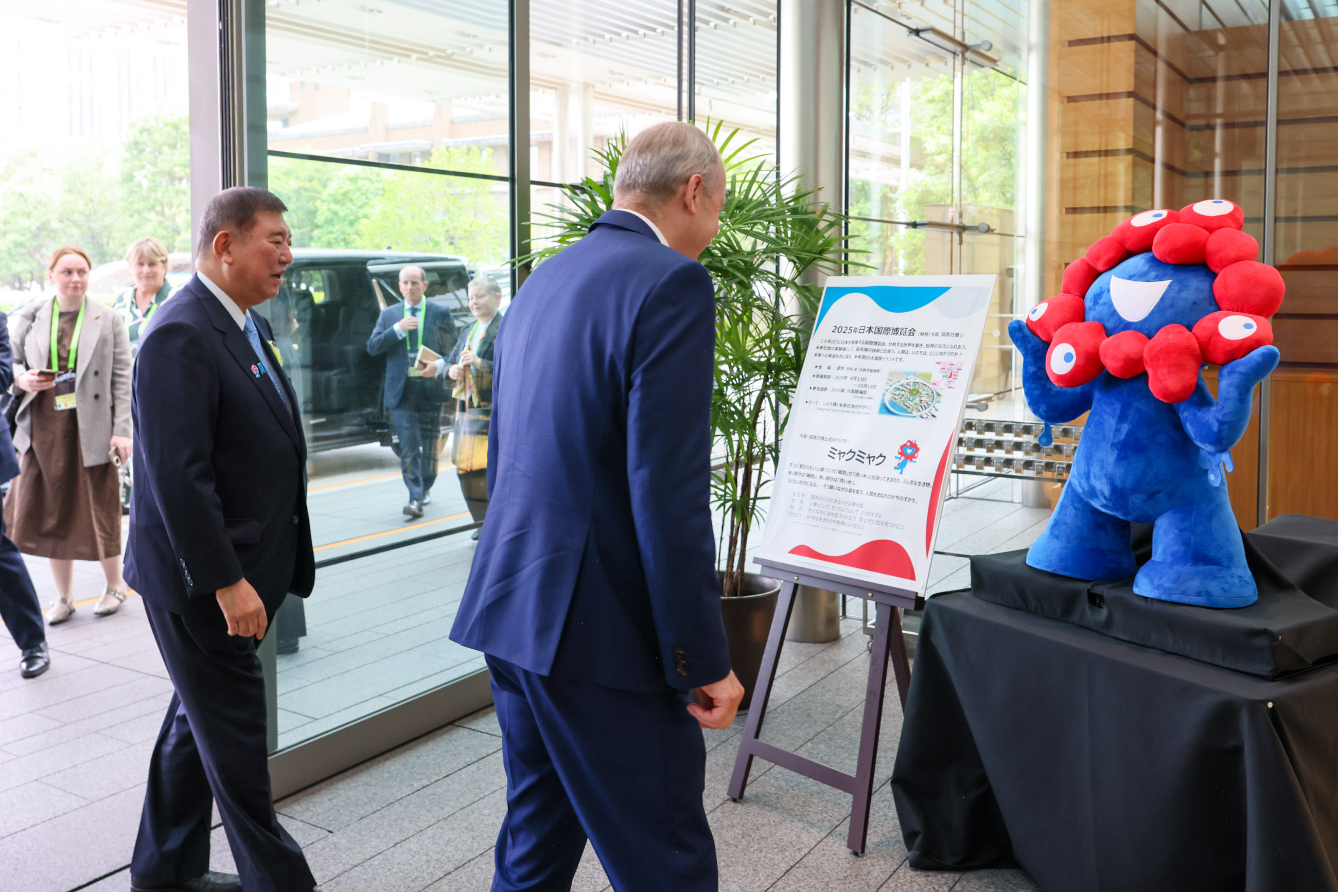 石破首相迎接马丁总理2