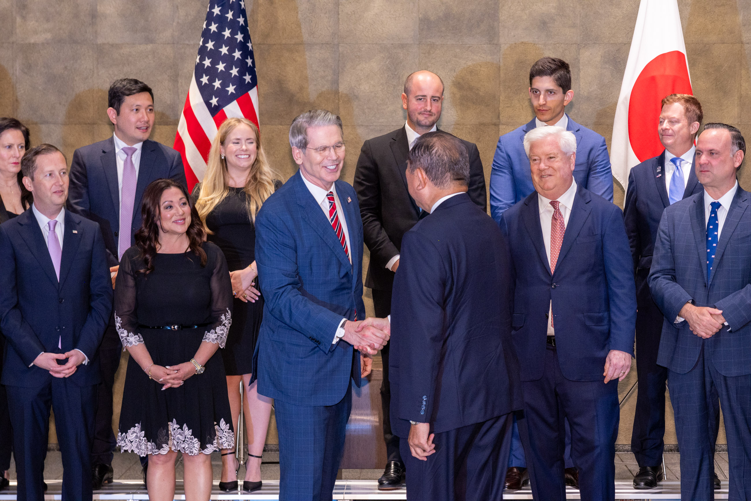 石破首相接受拜会3