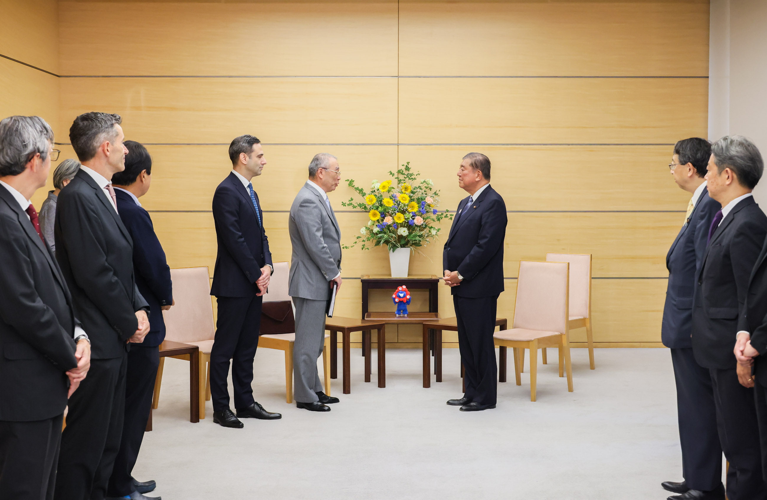 石破首相接受拜会2