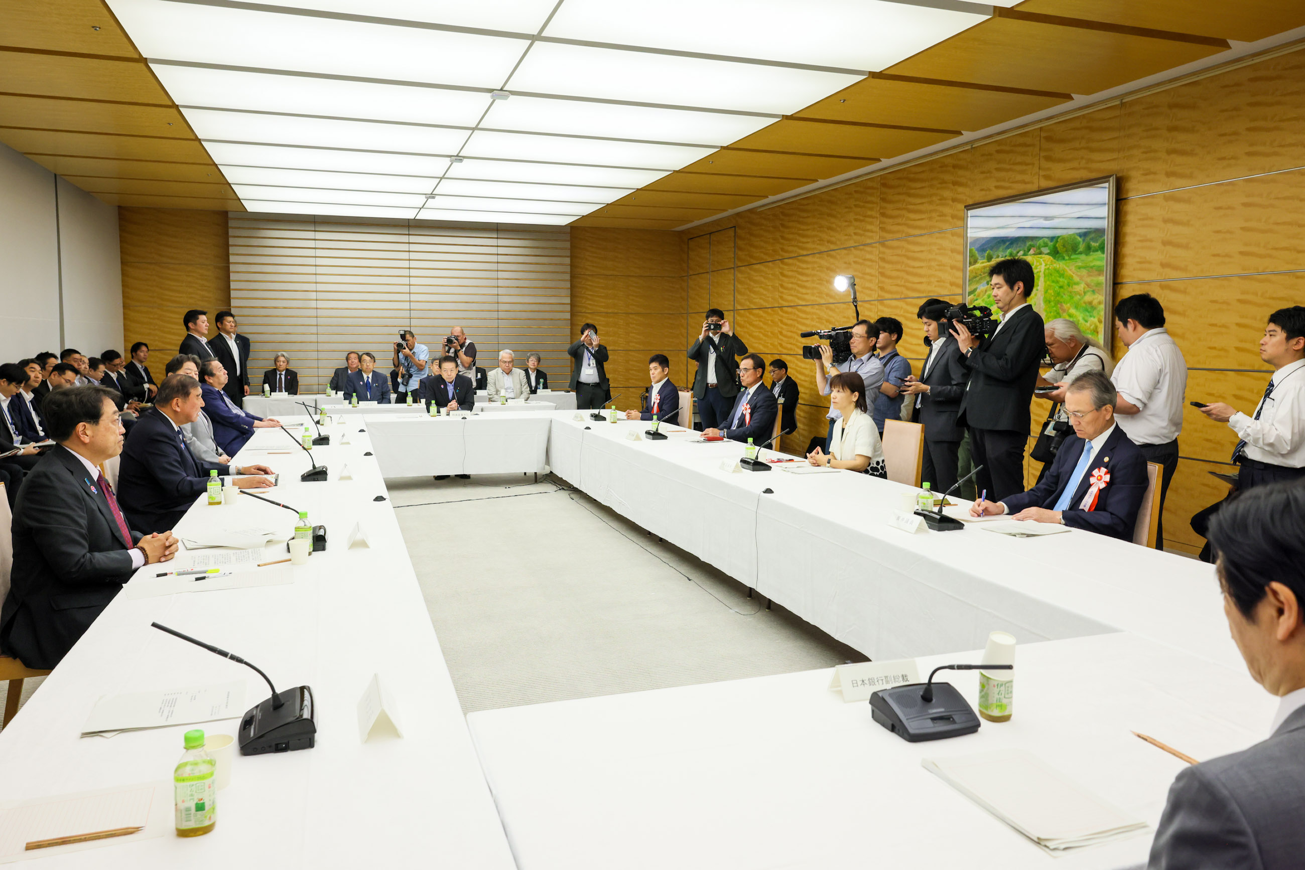 石破首相总结会议3