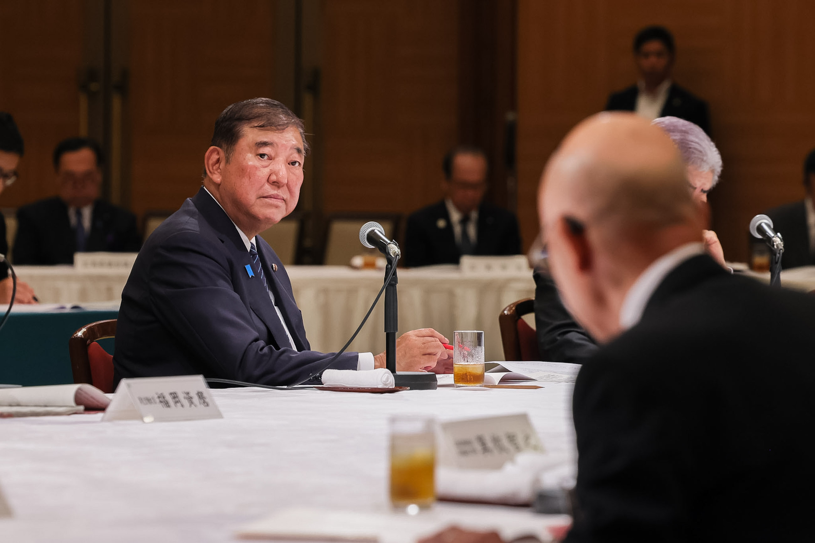 石破首相听取核爆受害者代表的要求3