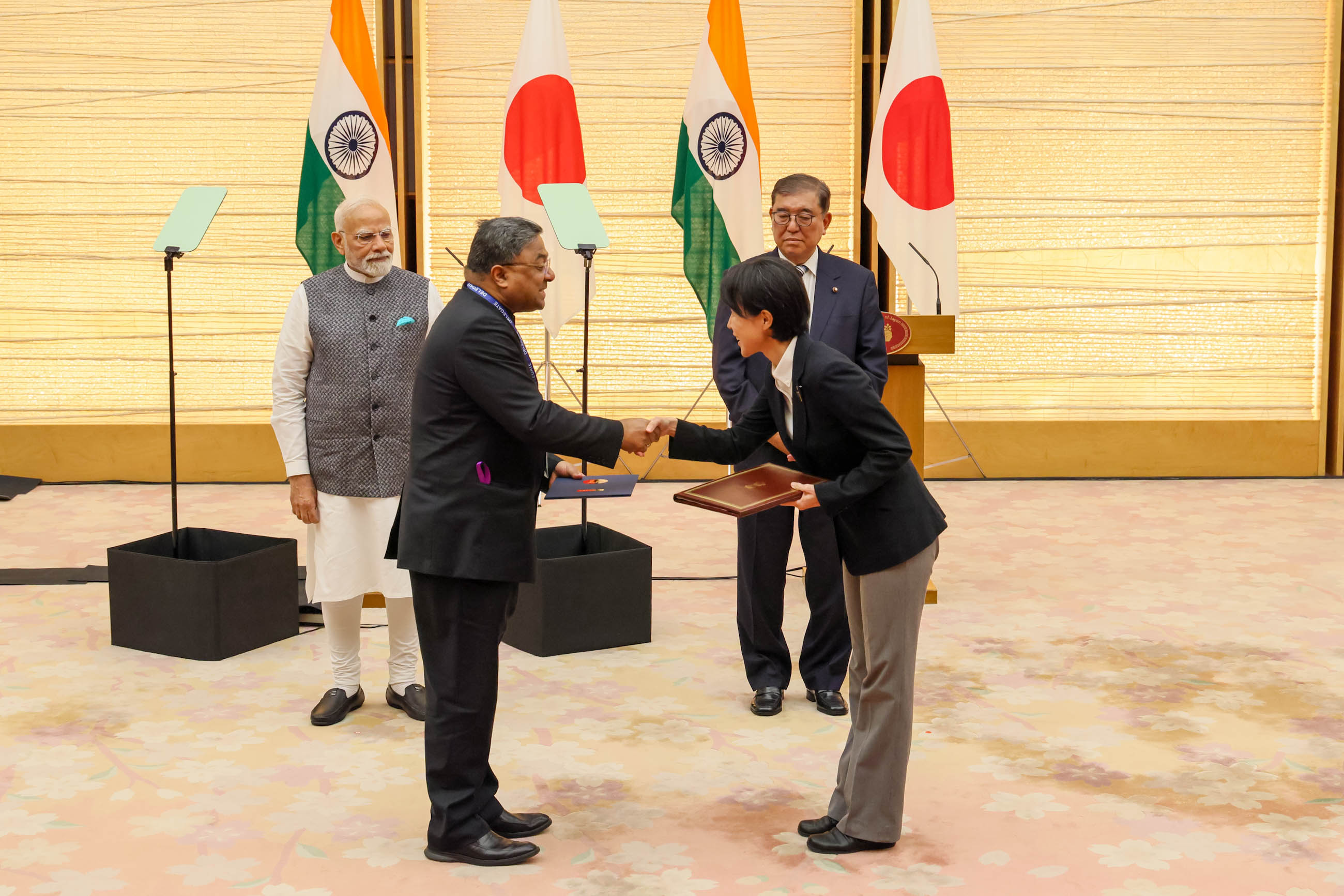 文件签署仪式10