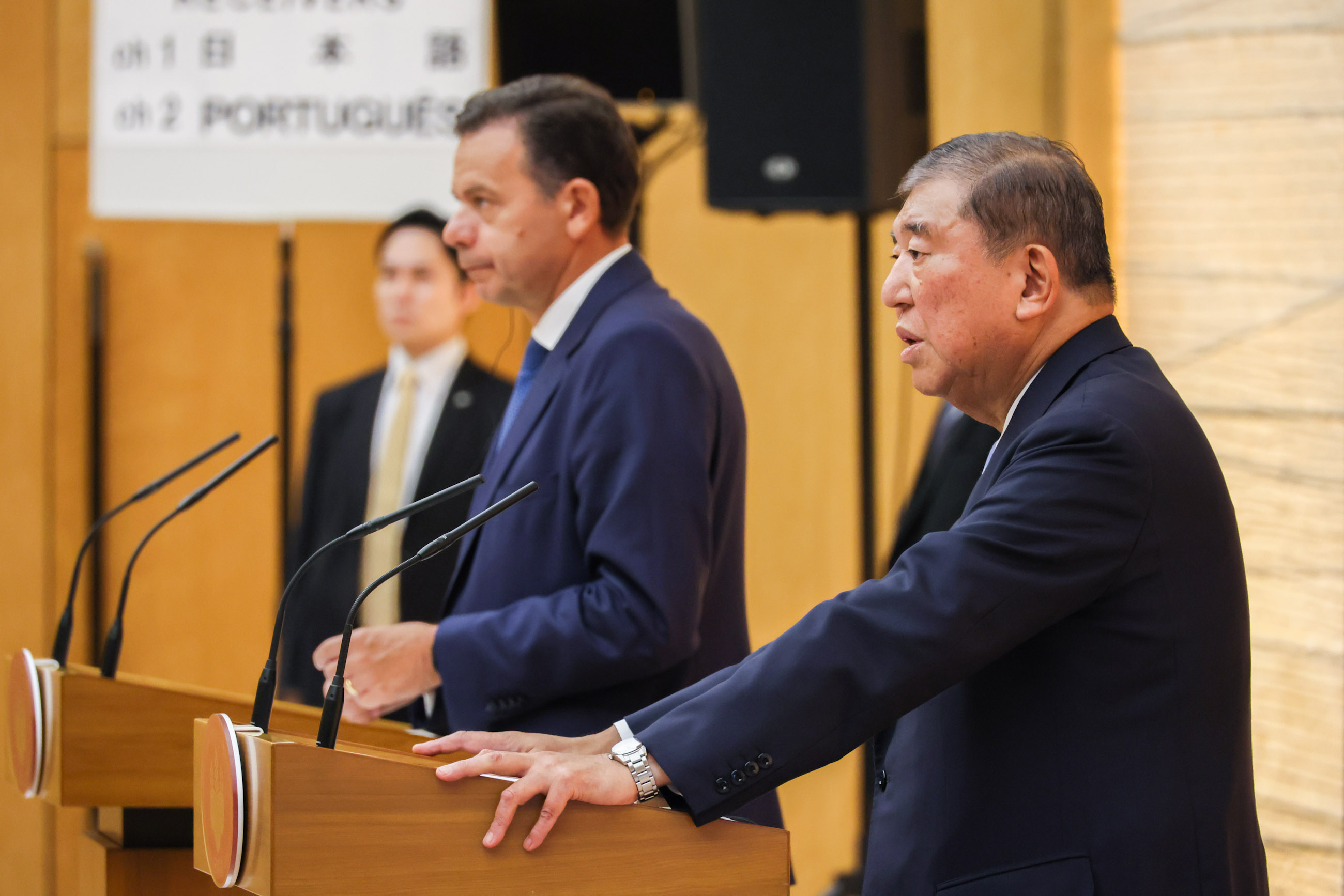 联合记者发布会5