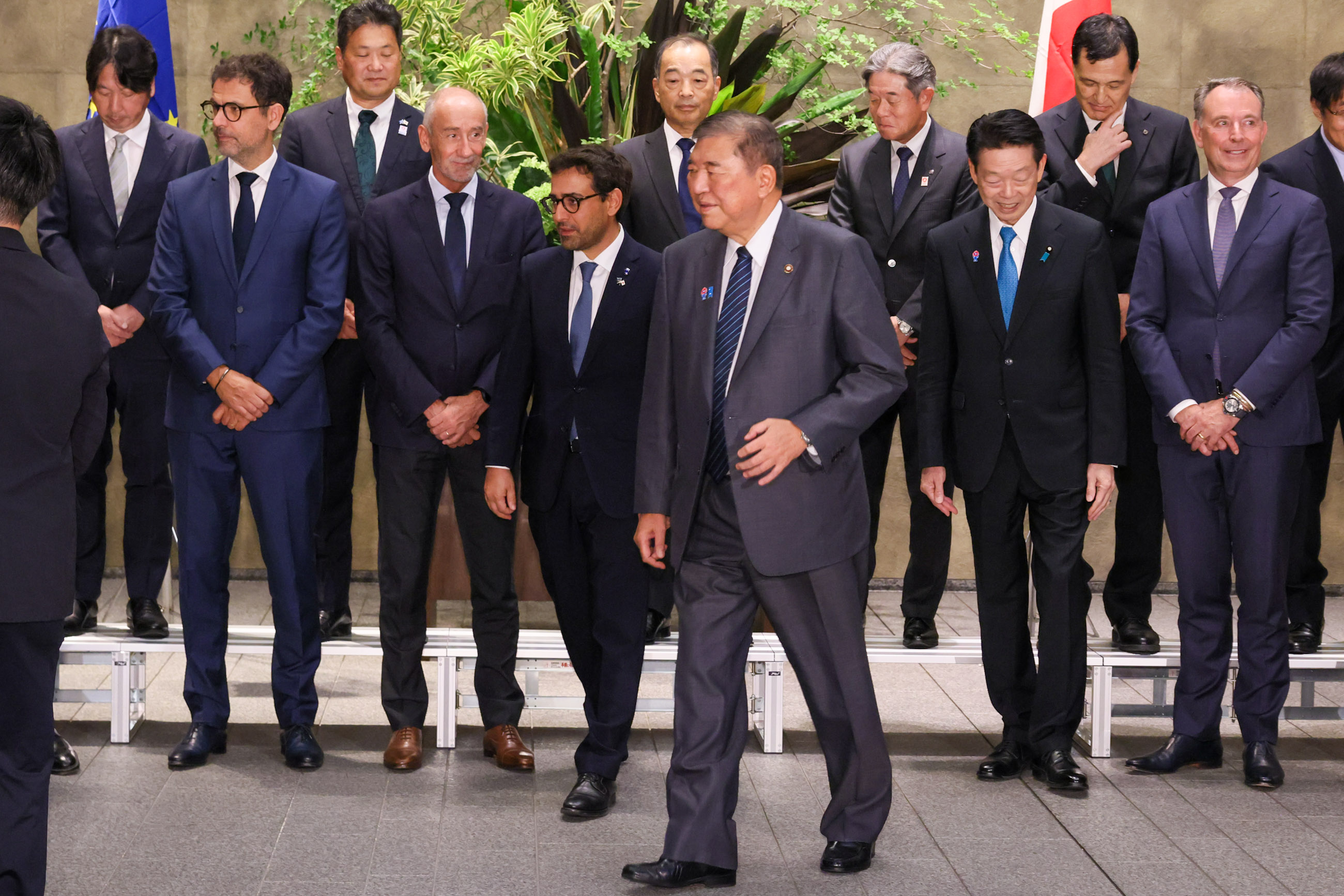 石破首相接受拜会3