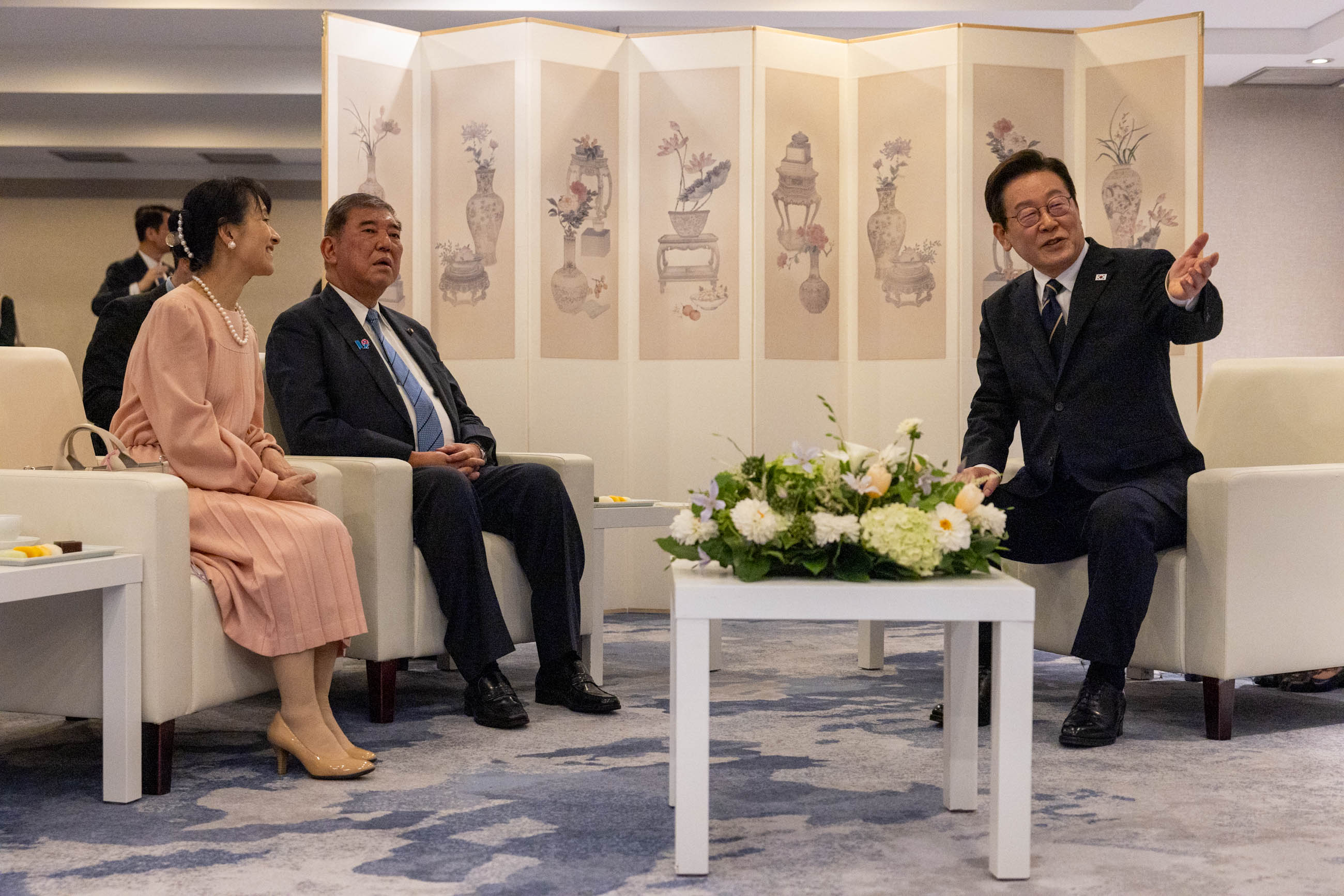 两位首脑进行恳谈1