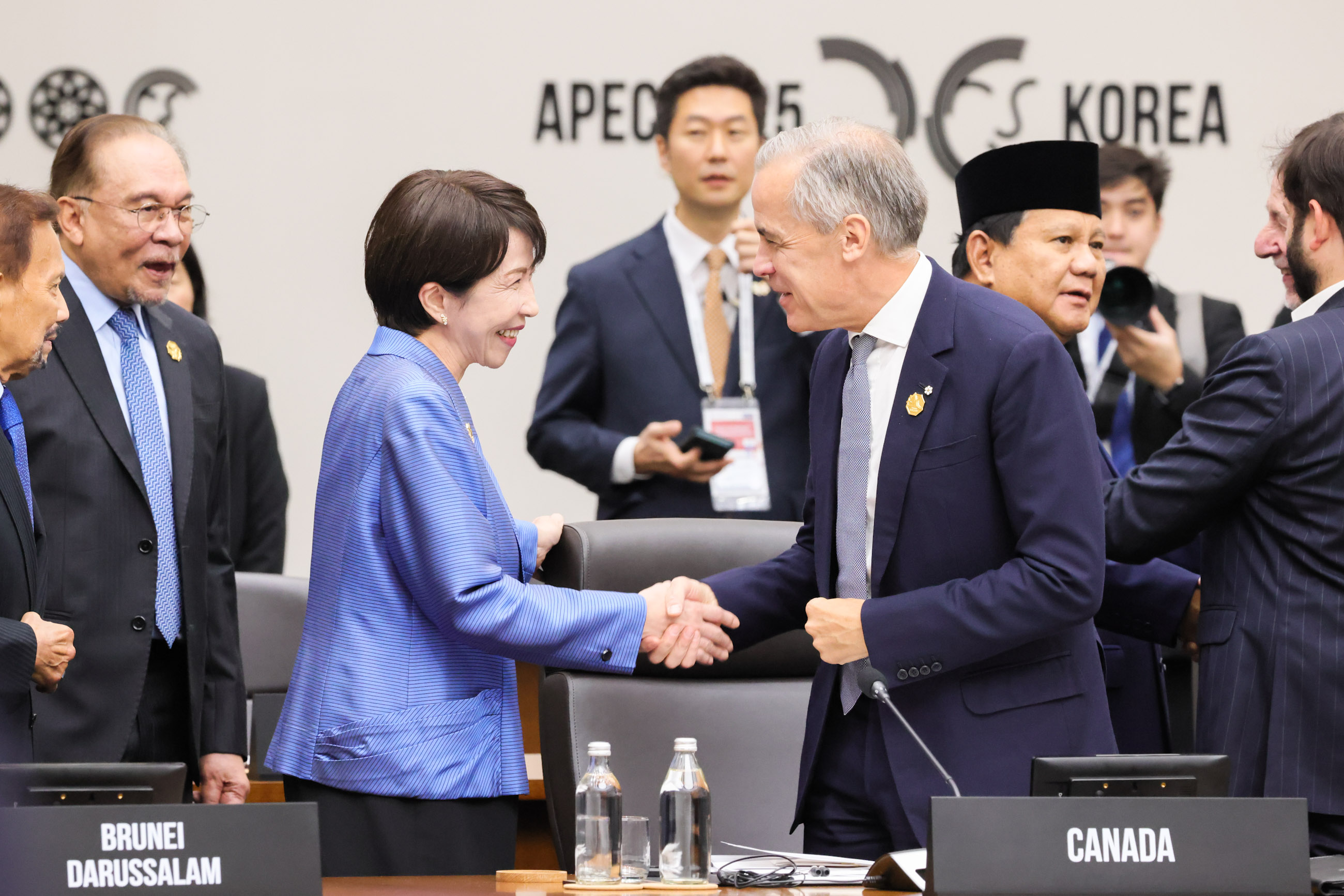 高市首相出席APEC首脑会议（第二分会）4