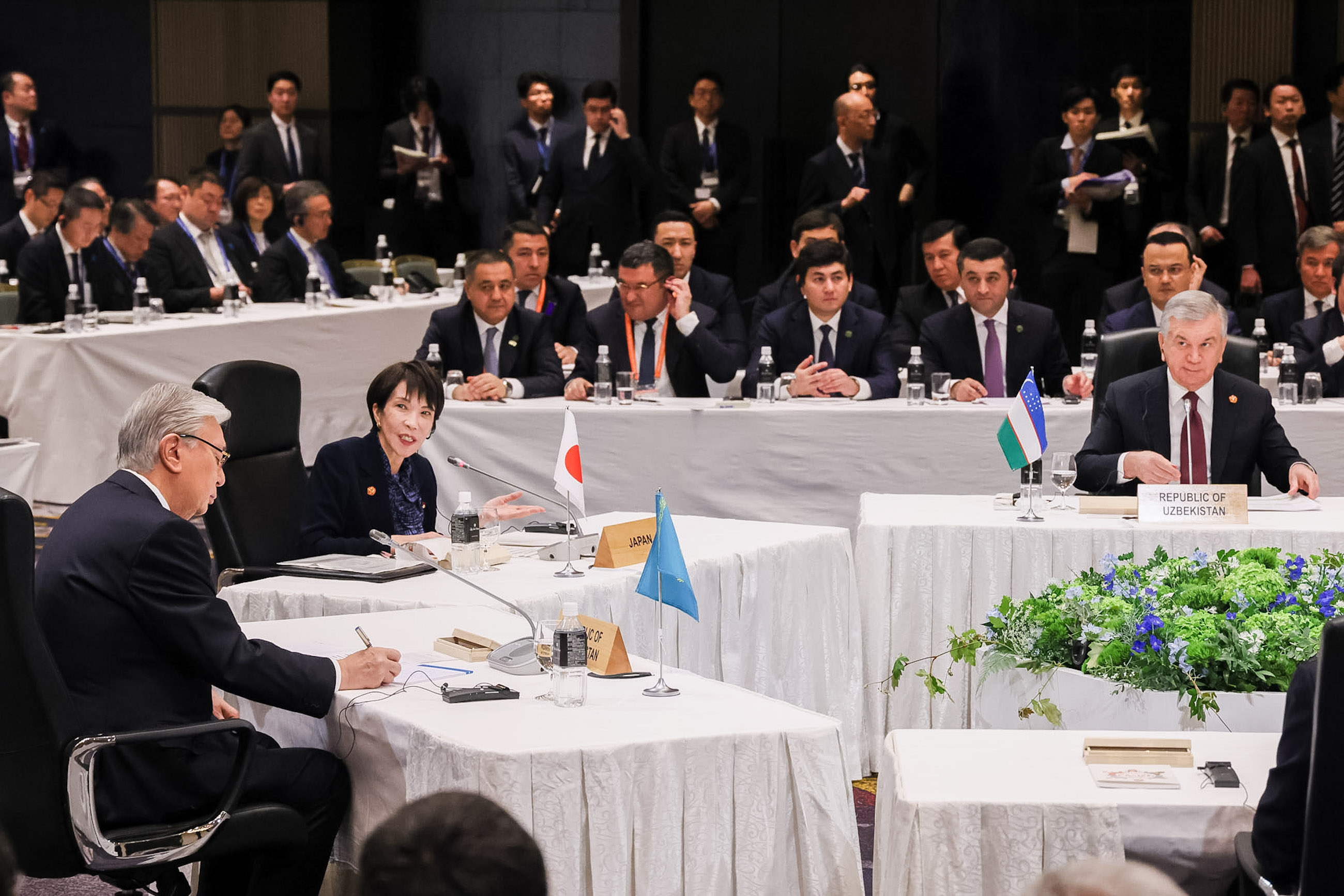 “中亚+日本”对话、首脑会议11