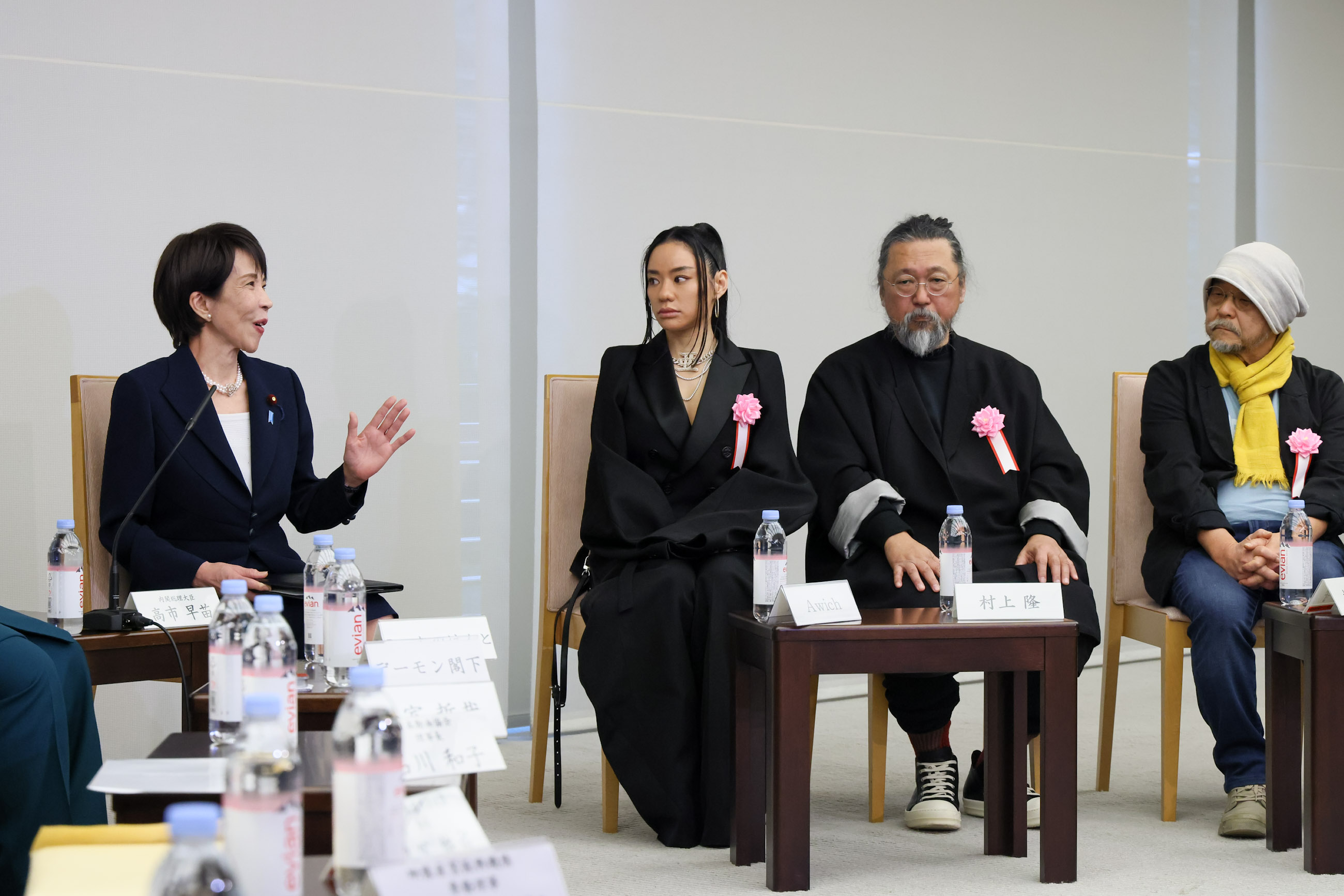 高市首相在意见交流会发言4