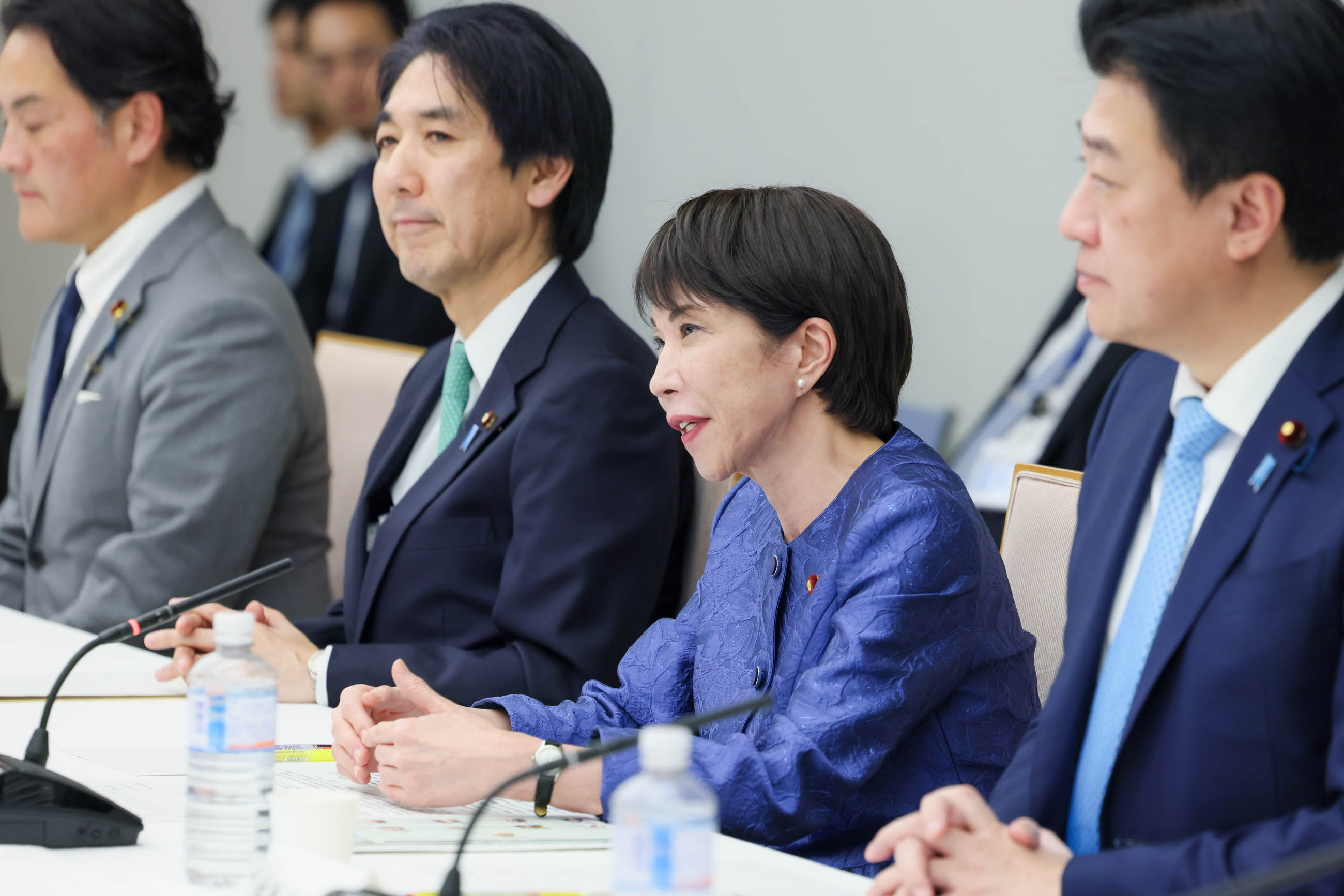 出席规制改革推进会议