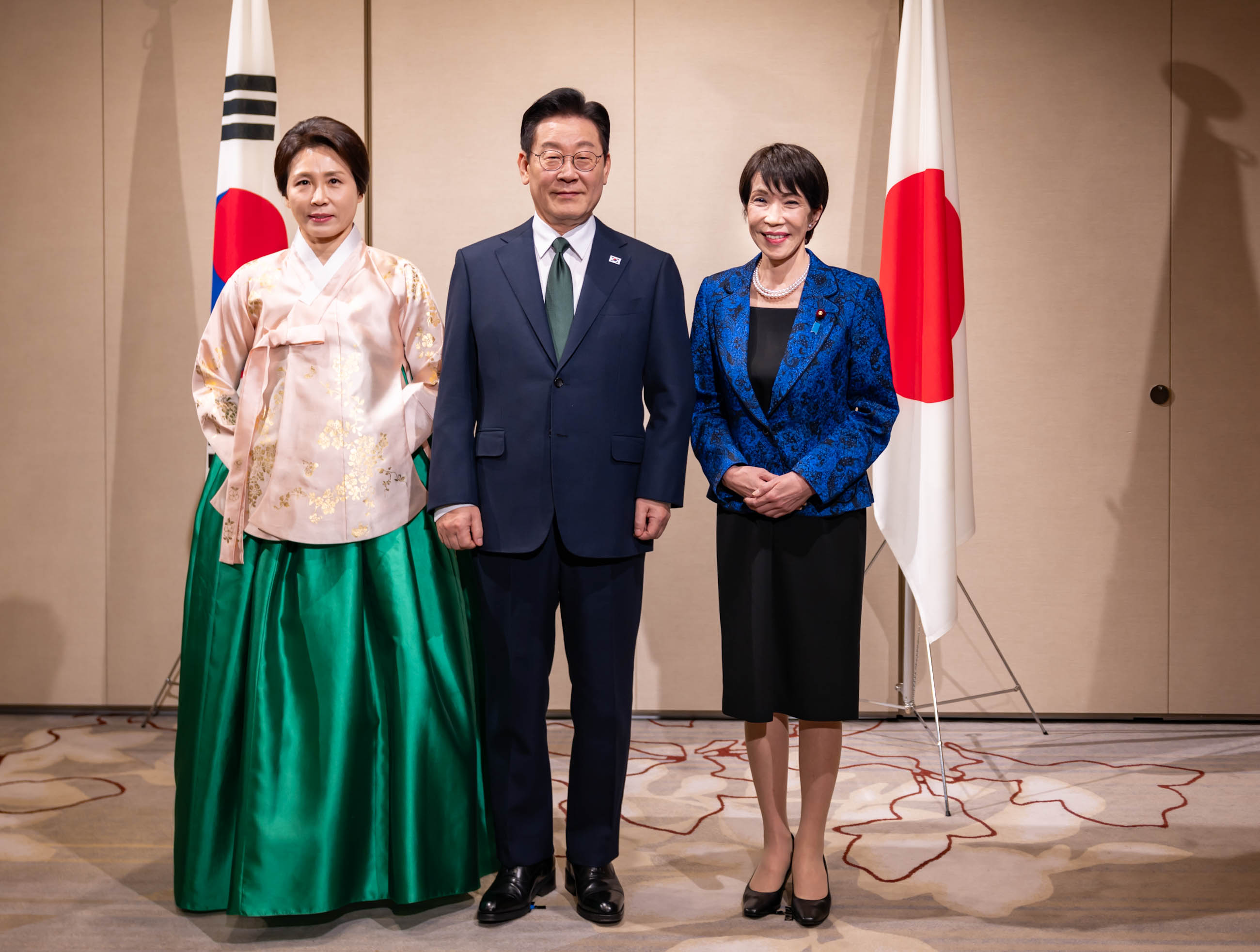 两位首脑出席晚餐会3