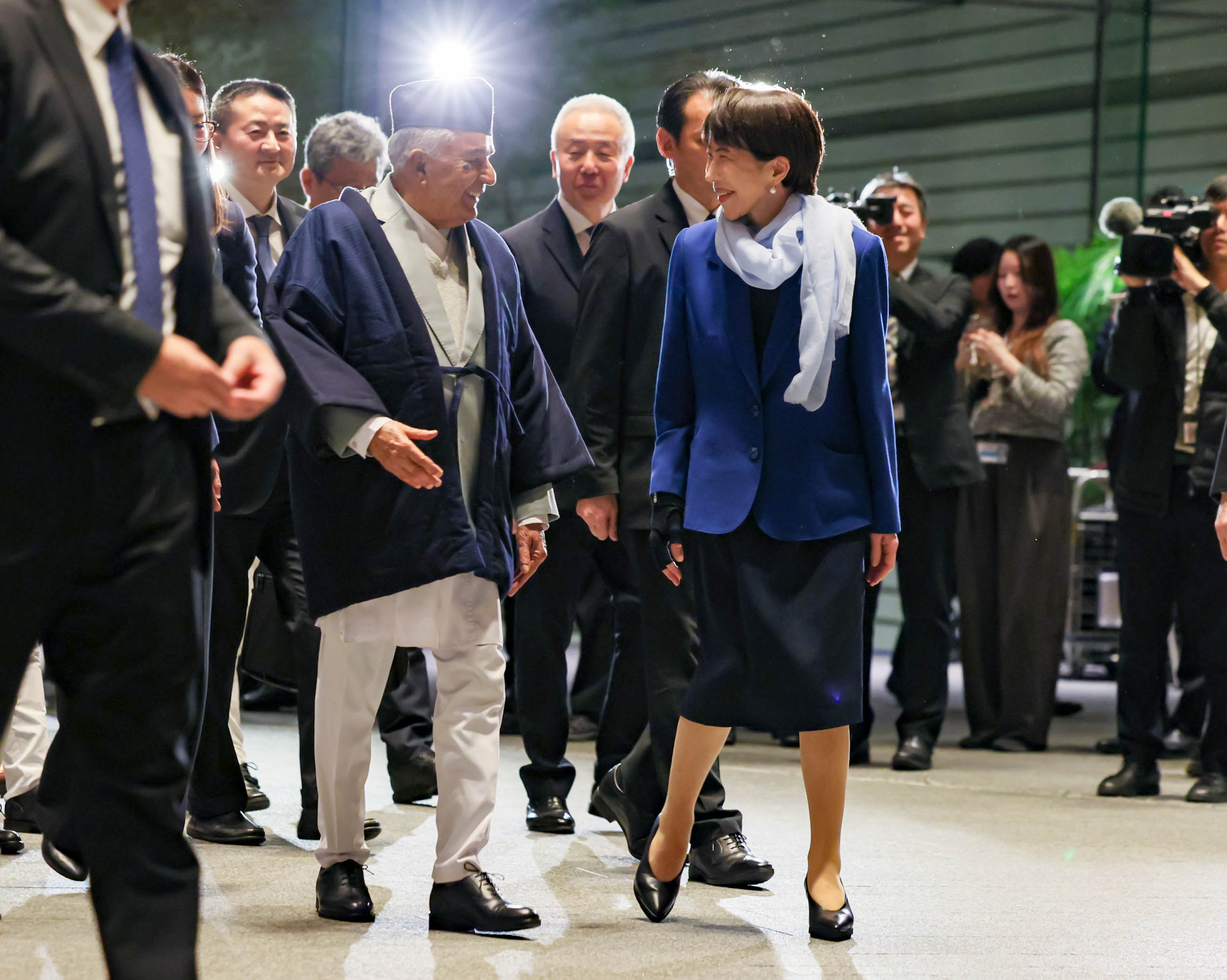 高市首相为保德尔总统送行2