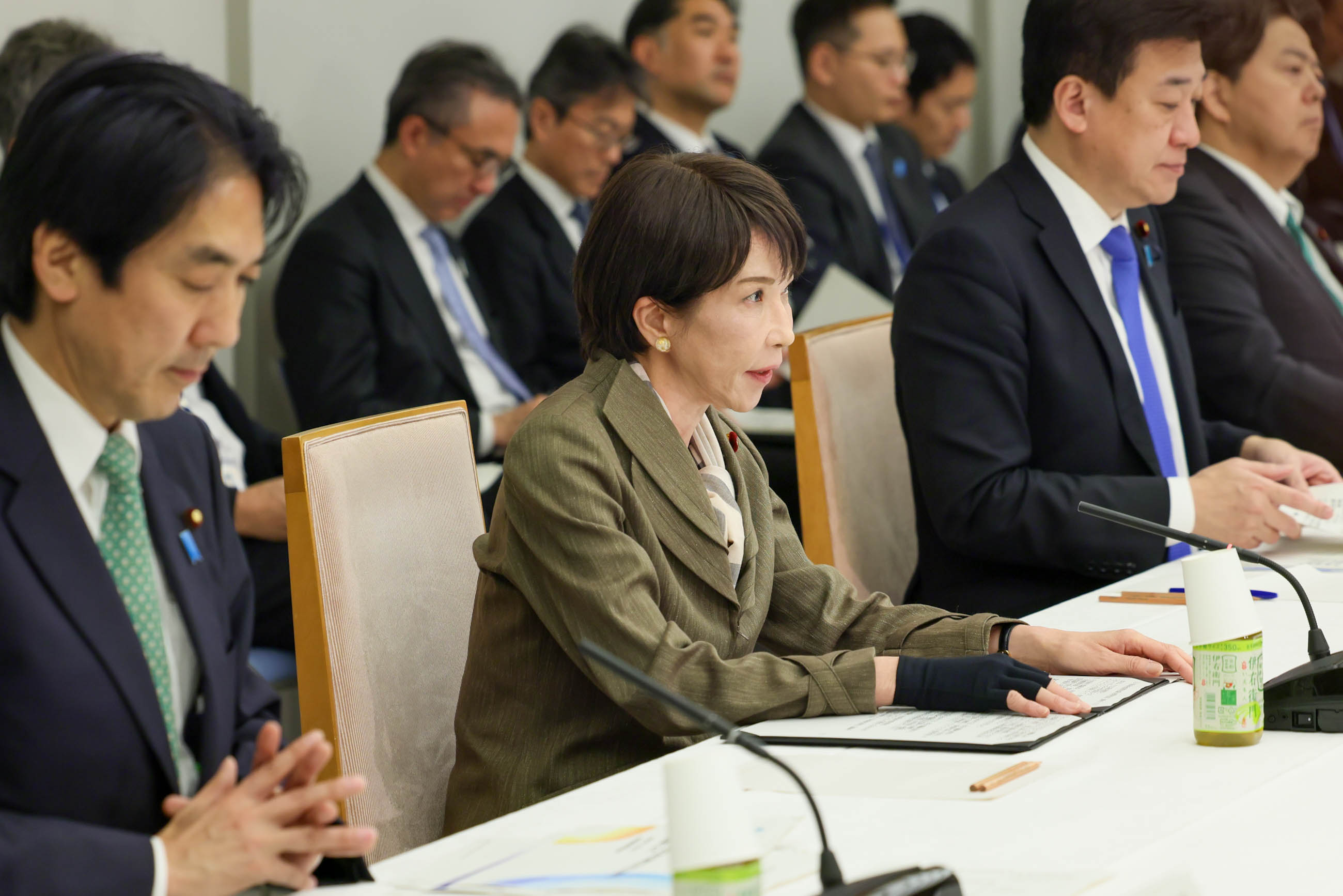 高市首相总结会议1