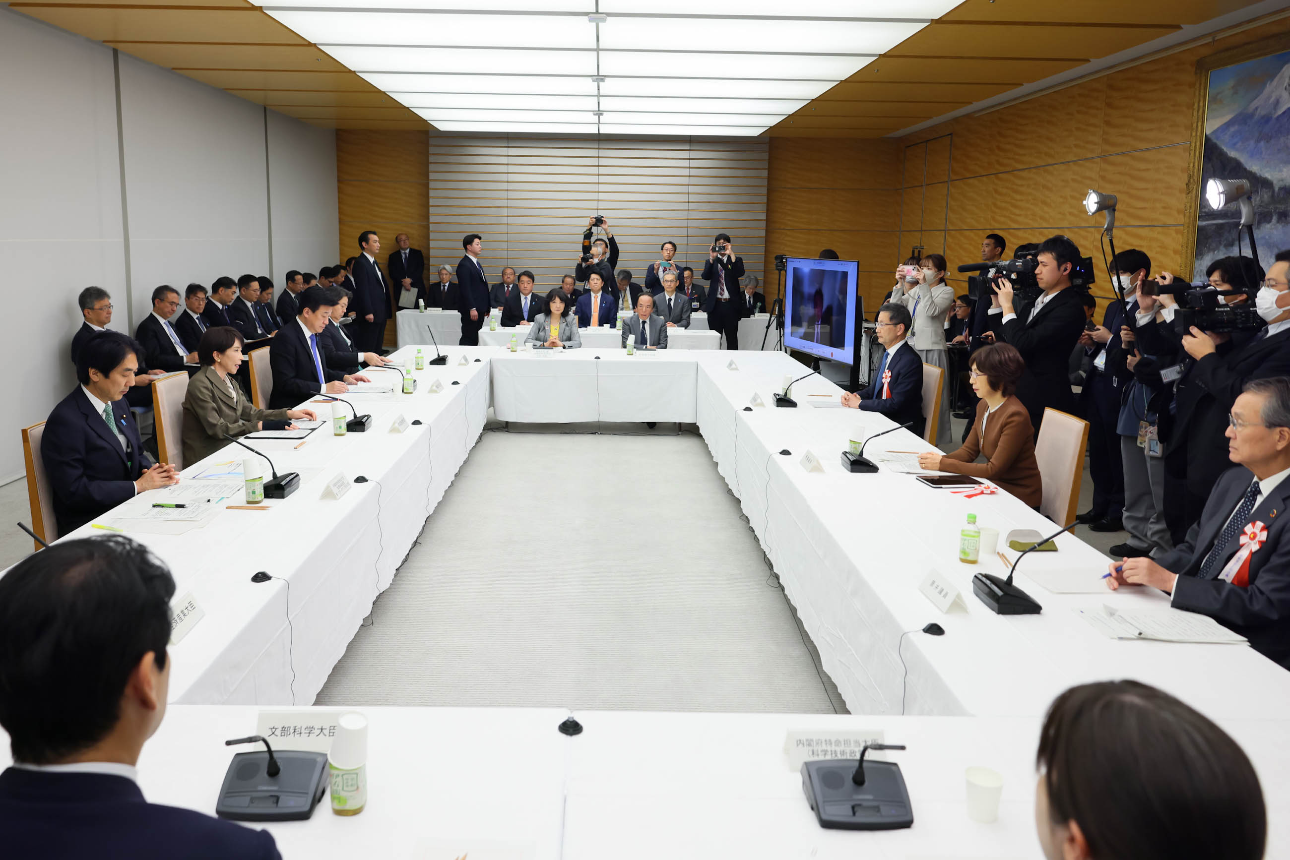 高市首相总结会议3