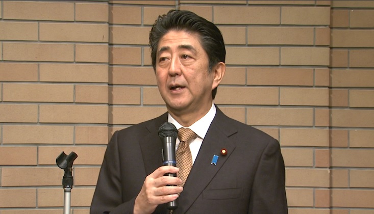 安倍总理出席了在东京都内举行的2015年度自卫队纪念日祝贺招待会。