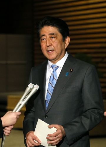 安倍总理在总理大臣官邸举行了关于结束自卫队工程部队在南苏丹的联合国维和行动（PKO）记者会。